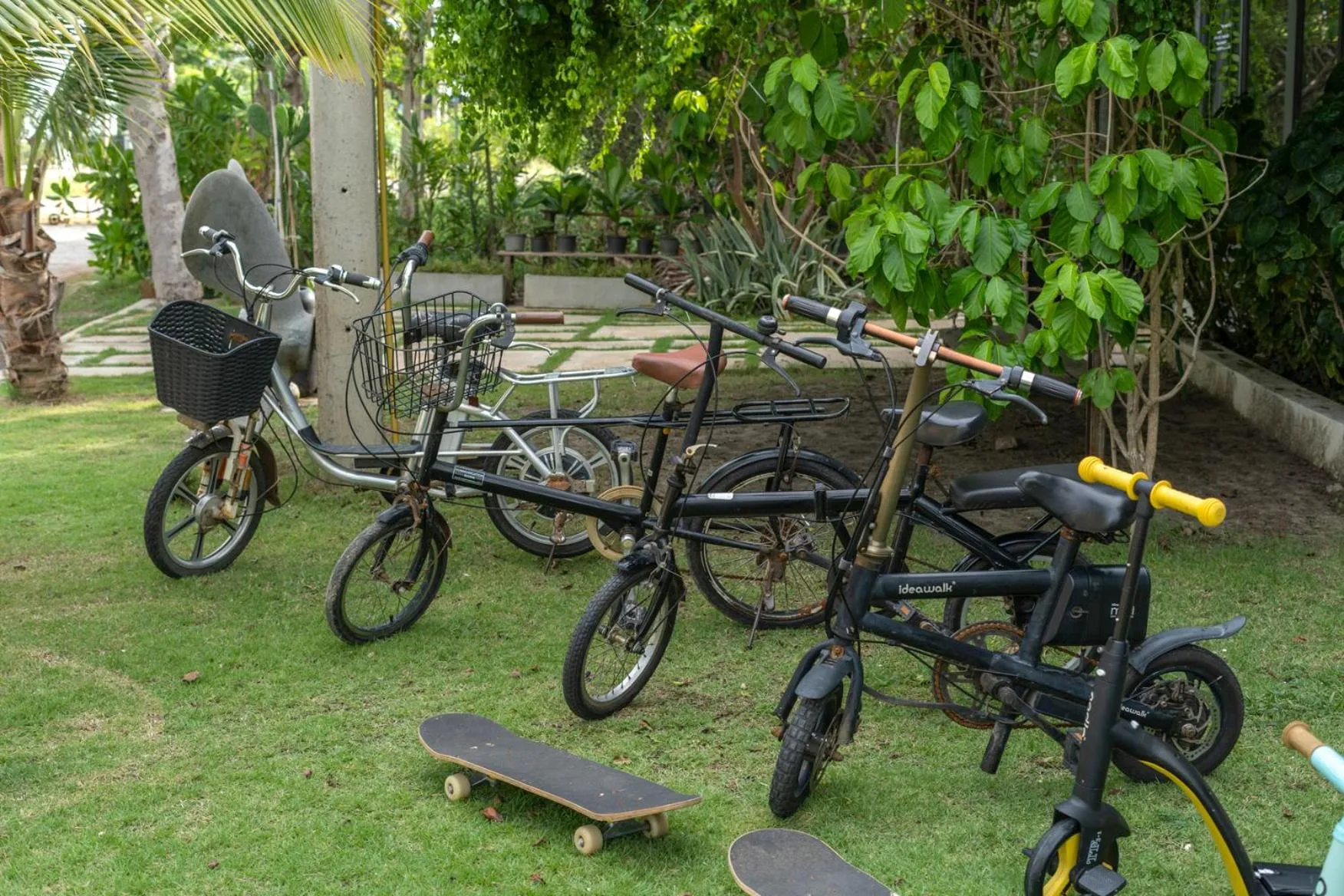 Cycling in Phrip Phri Luxury Pool Villas