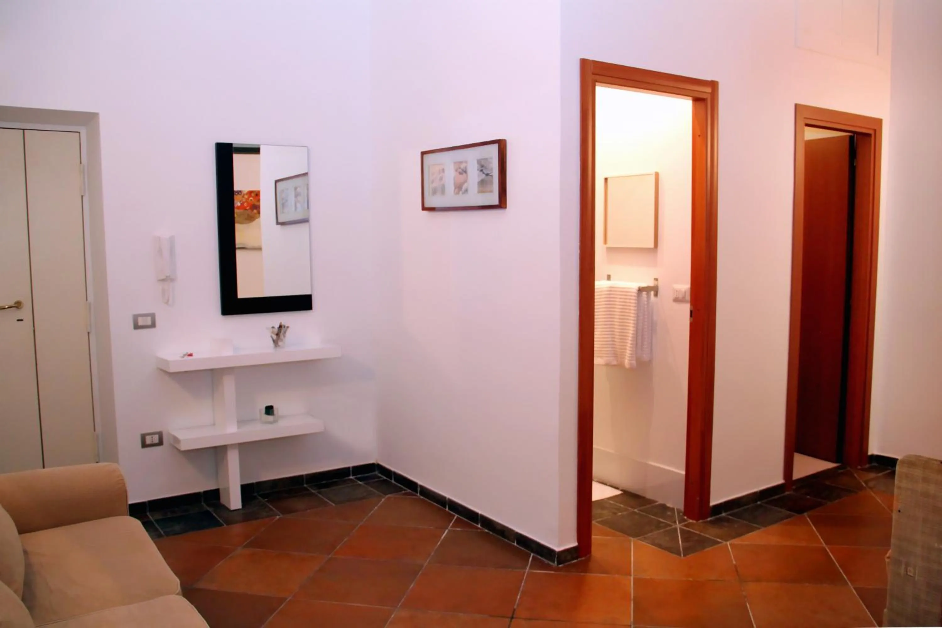 Decorative detail in B&B Darsena