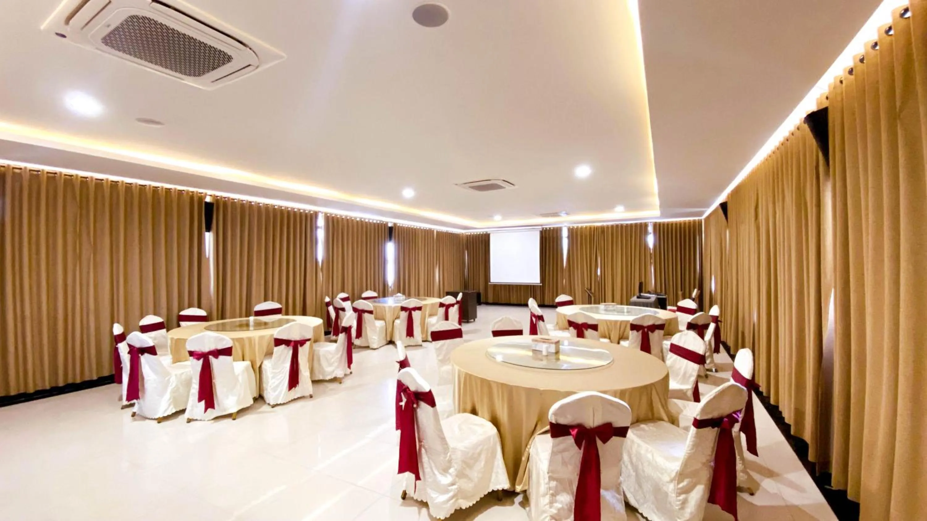 Banquet/Function facilities in Agro Hotel Bintan
