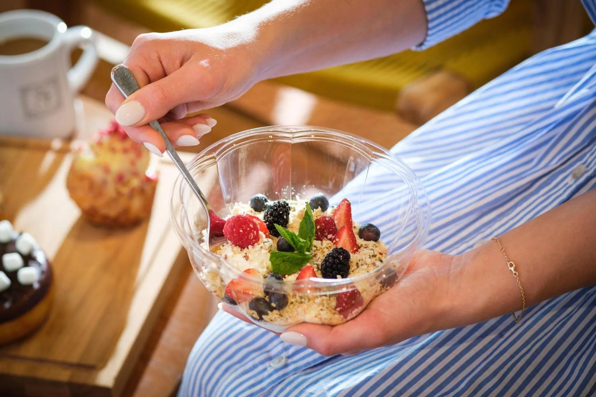 Restaurant/places to eat in Hotel Indigo Grand Cayman by IHG