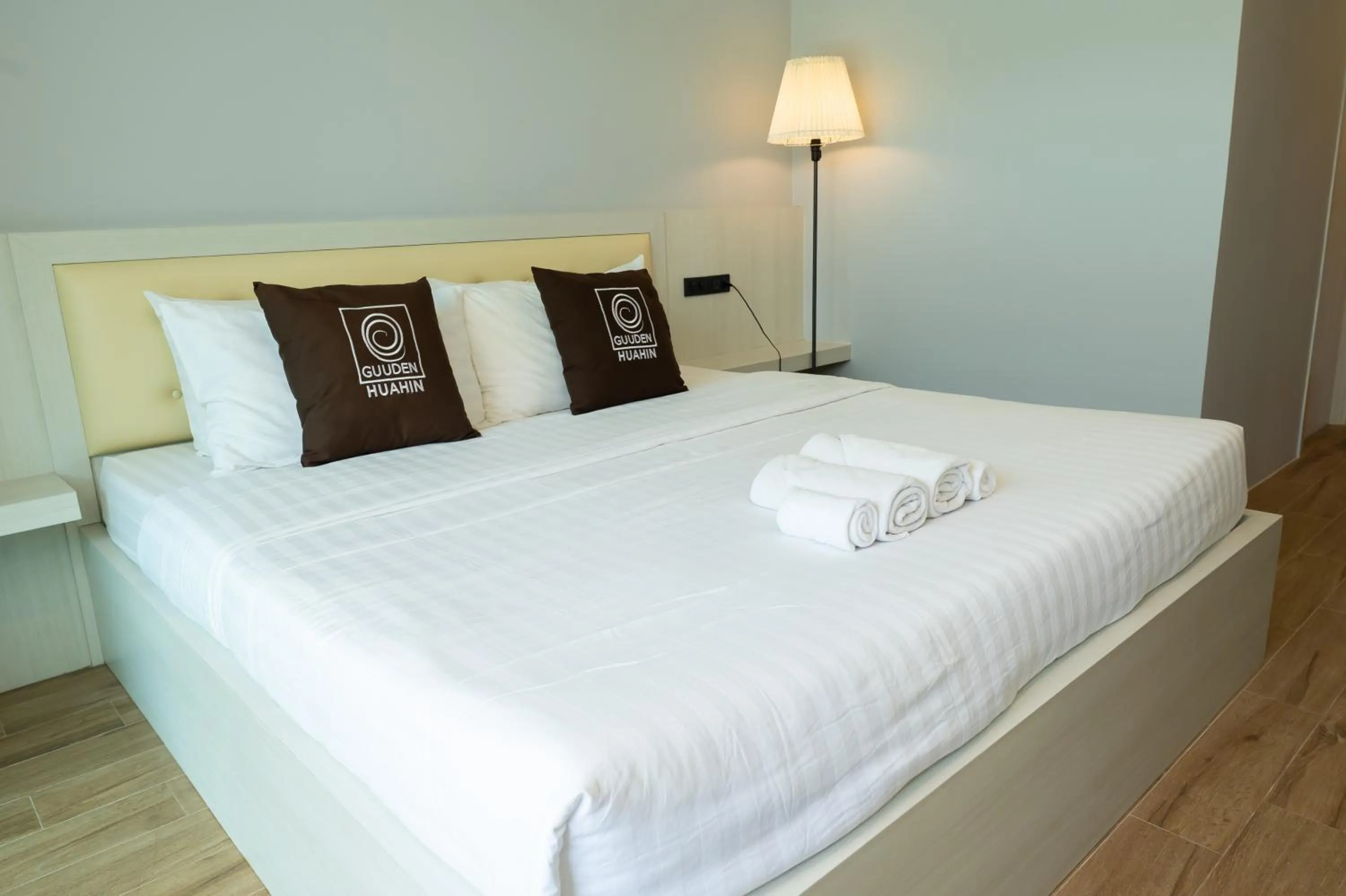 Bedroom, Bed in Guuden Huahin Hotel