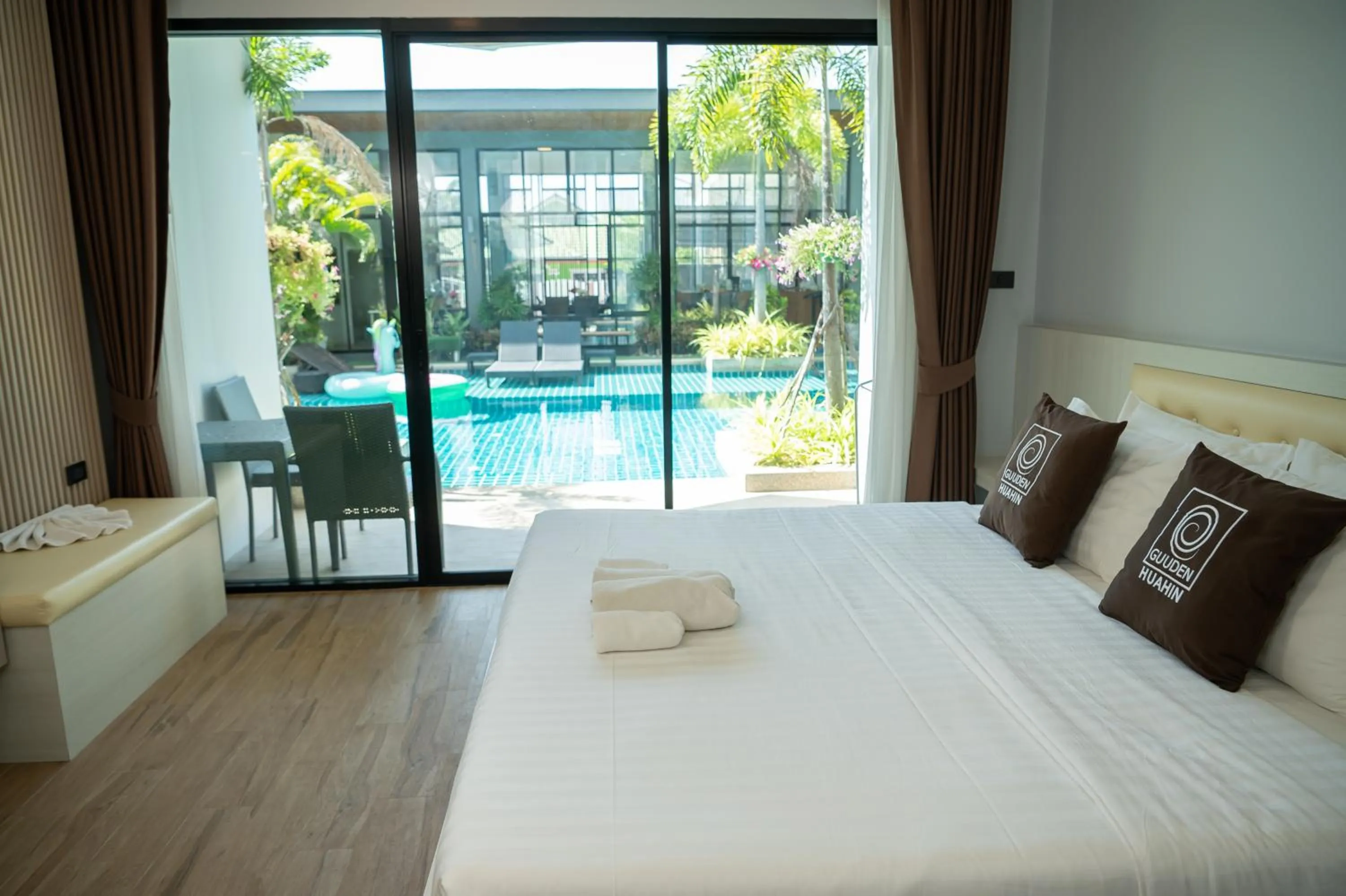 Bedroom, Bed in Guuden Huahin Hotel