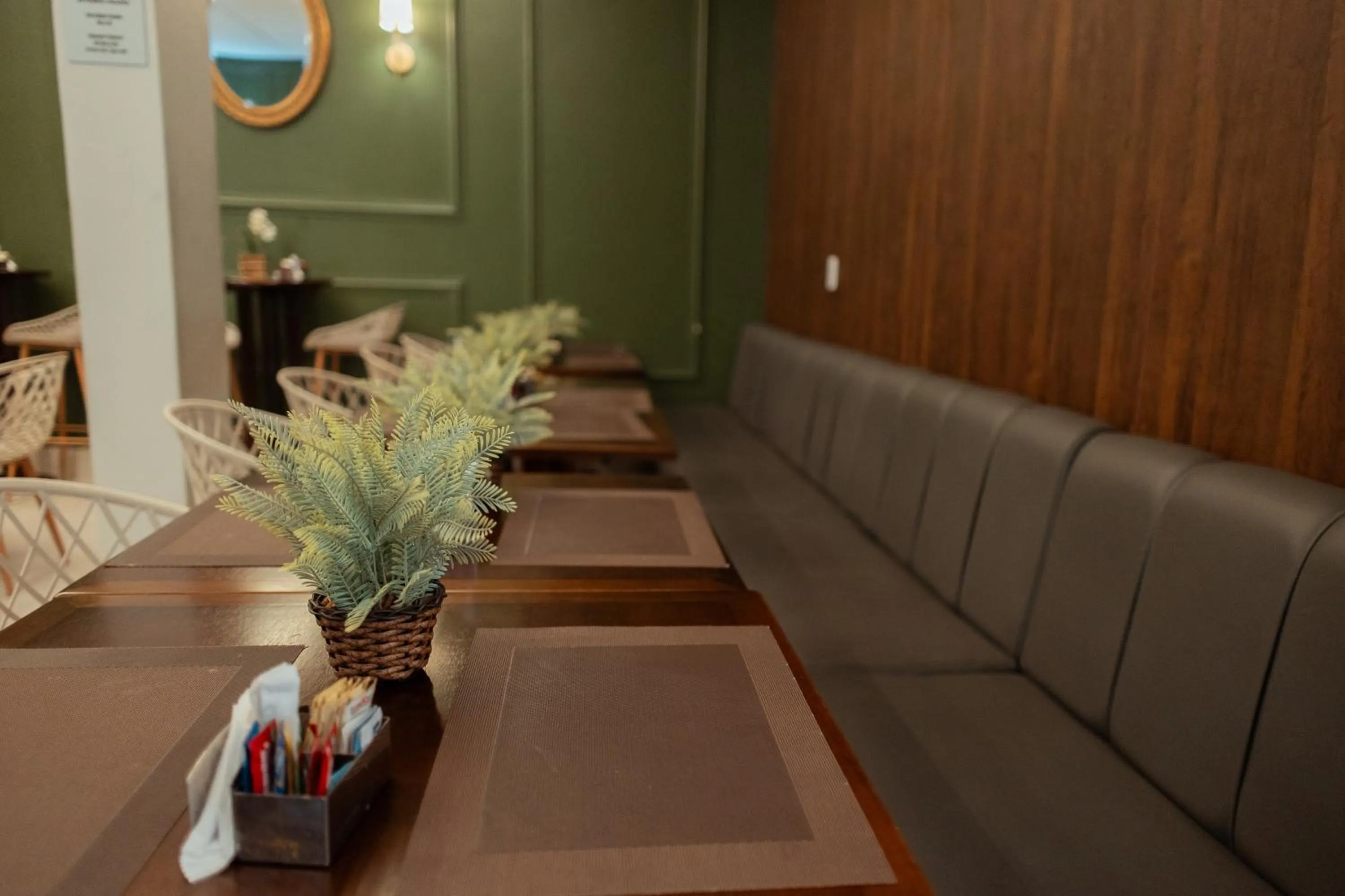 Restaurant/places to eat in Roma Hotel by H Hotéis - Airport