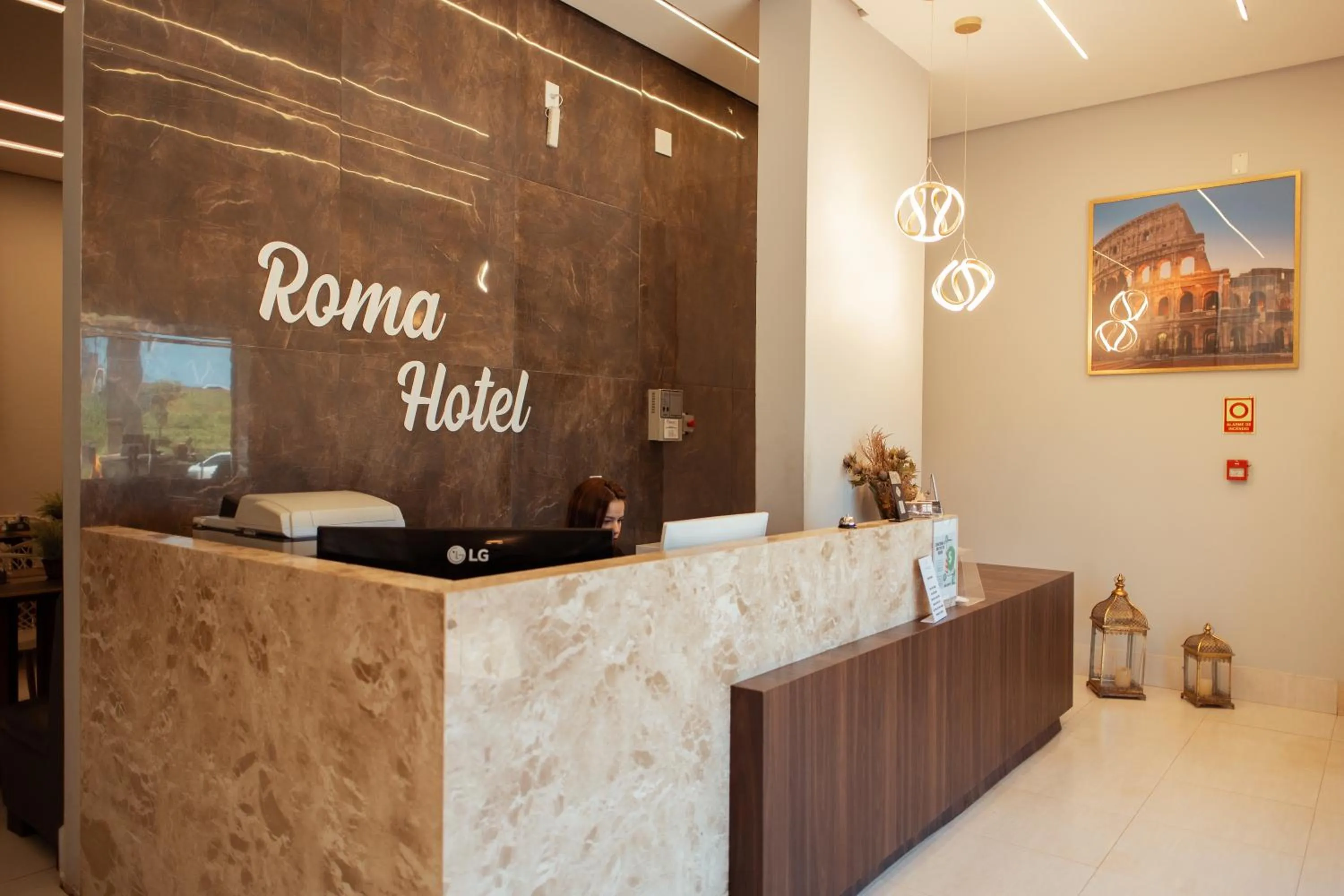 Lobby or reception in Roma Hotel by H Hotéis - Airport