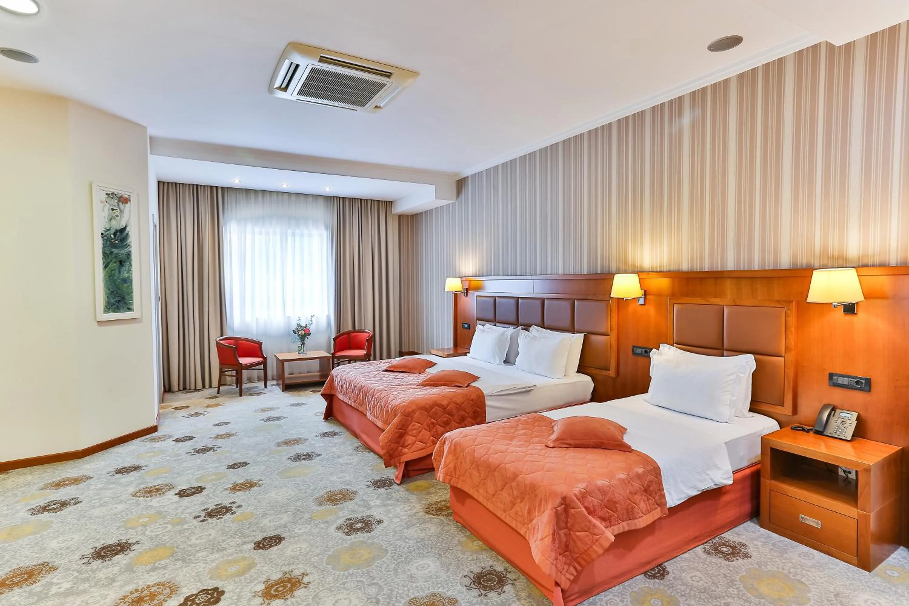 Bedroom, Bed in Kings Park Hotel