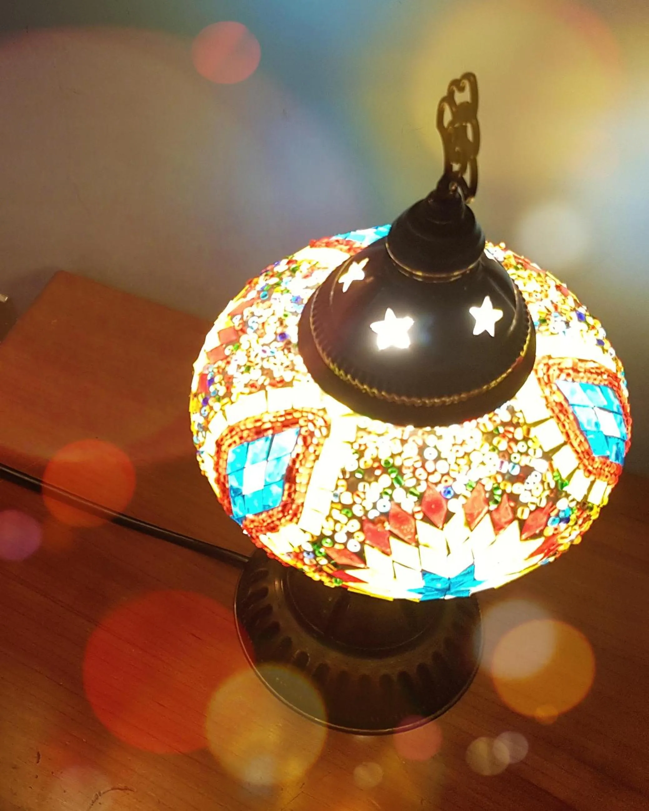 Decorative detail in GoldenCube Guest House