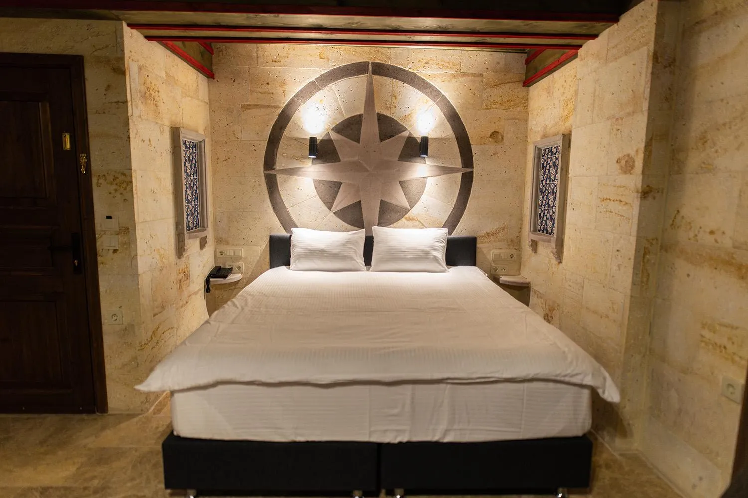 Bed in Uçhisar Premium