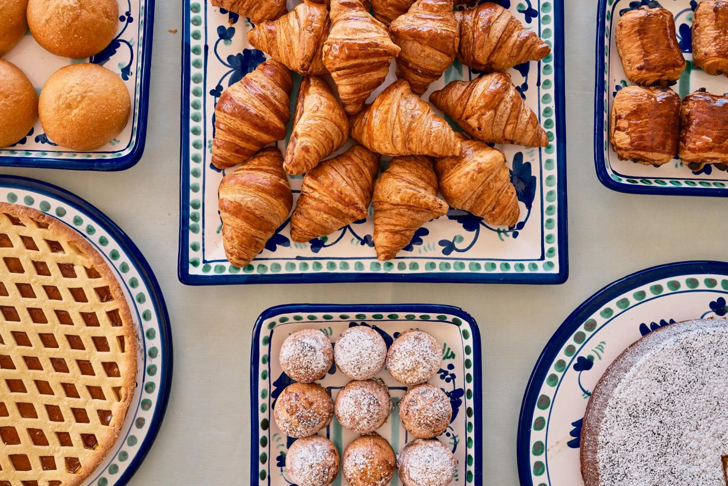 Breakfast in Le Sirenuse