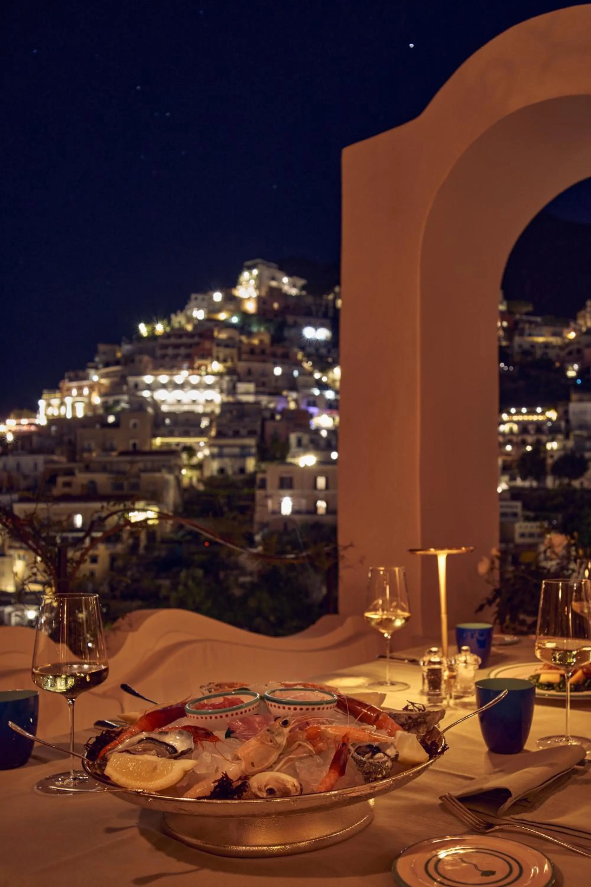 Restaurant/places to eat in Le Sirenuse