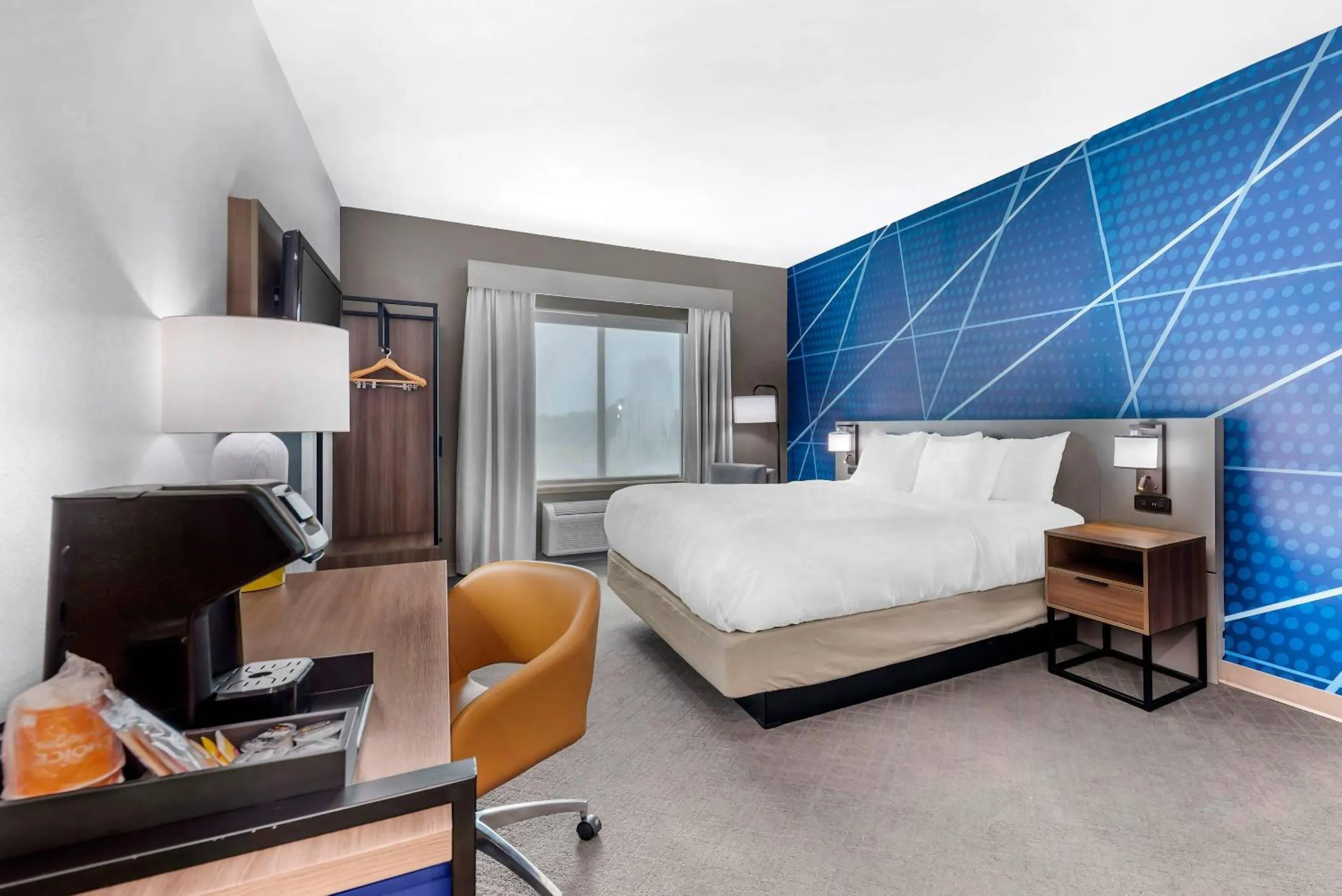 Bedroom, Bed in Comfort Inn & Suites Schulenburg