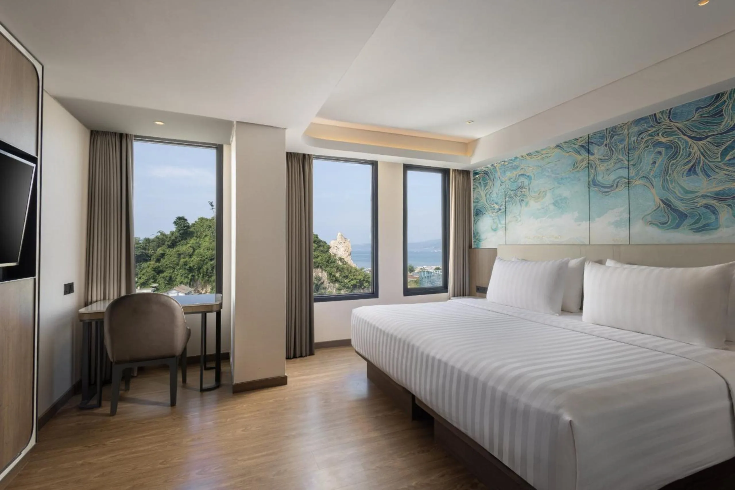 Bedroom, Bed in Hotel Santika Premiere Lampung