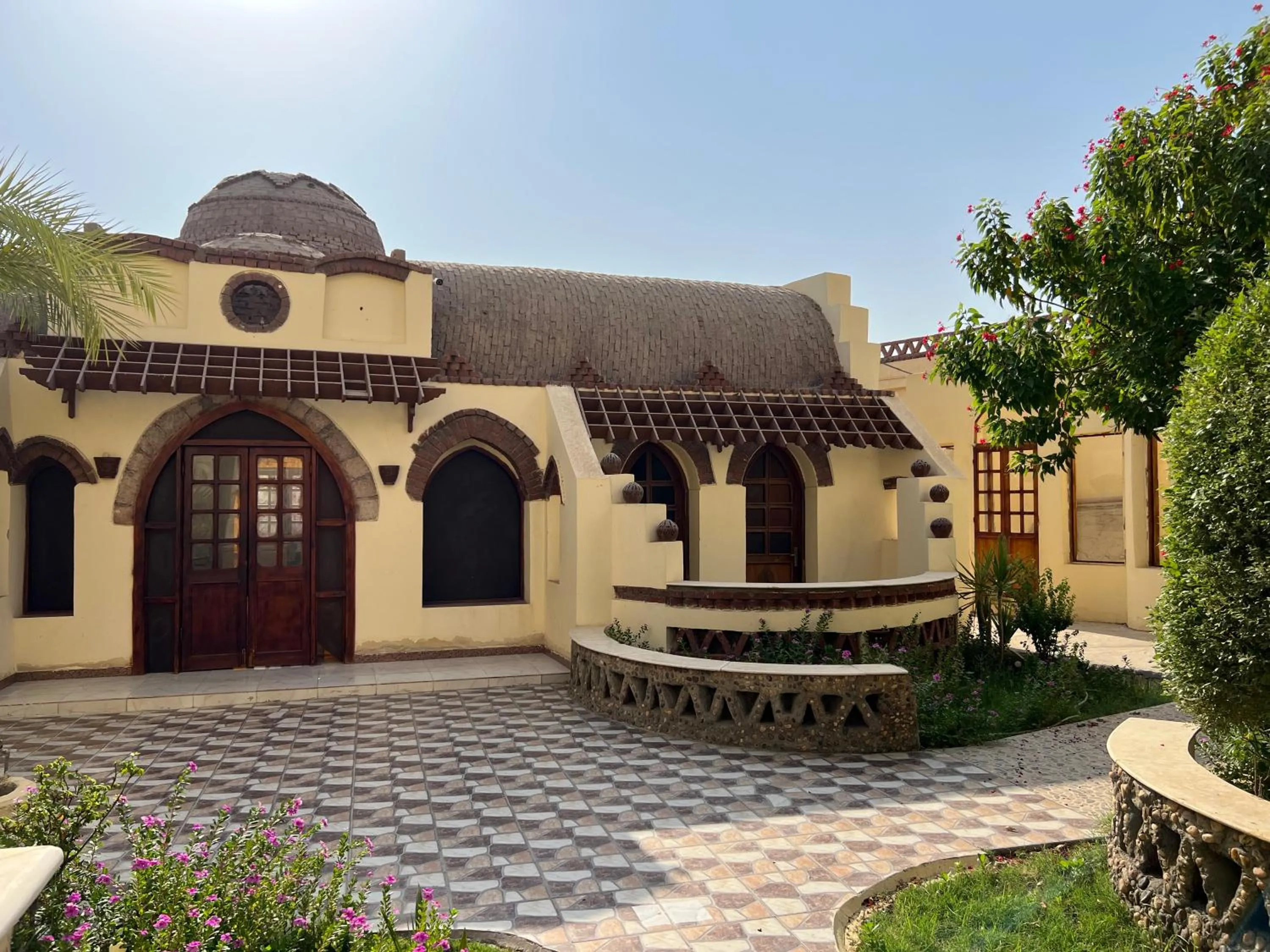 Property building in Elphardous Oasis Hotel