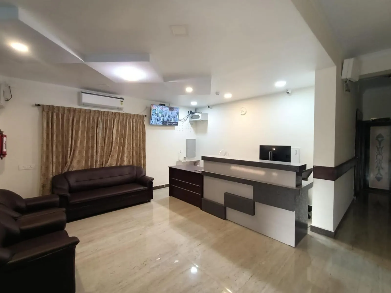 HOTEL TAWFEEQ PALACE