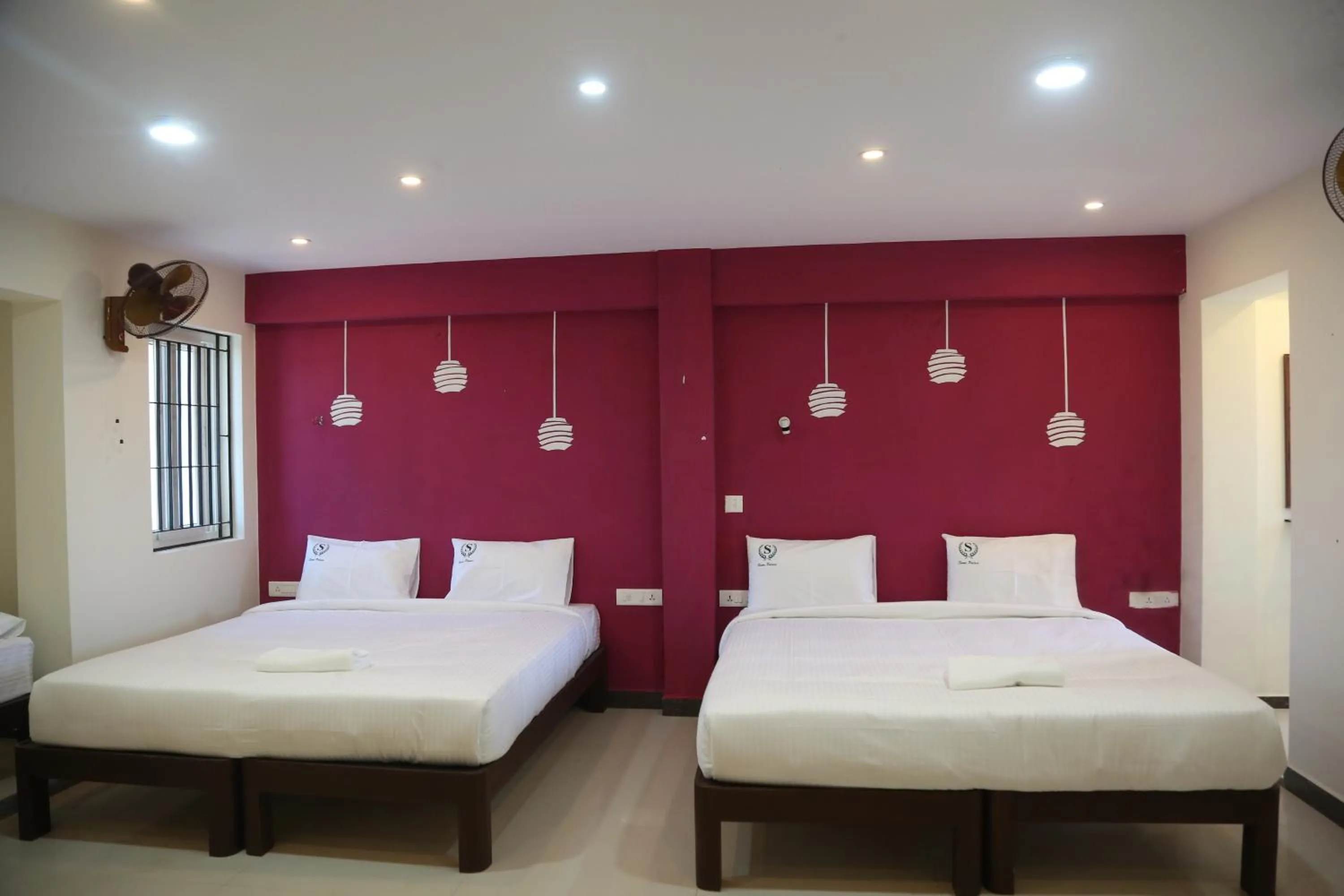 Bed in HOTEL TAWFEEQ PALACE