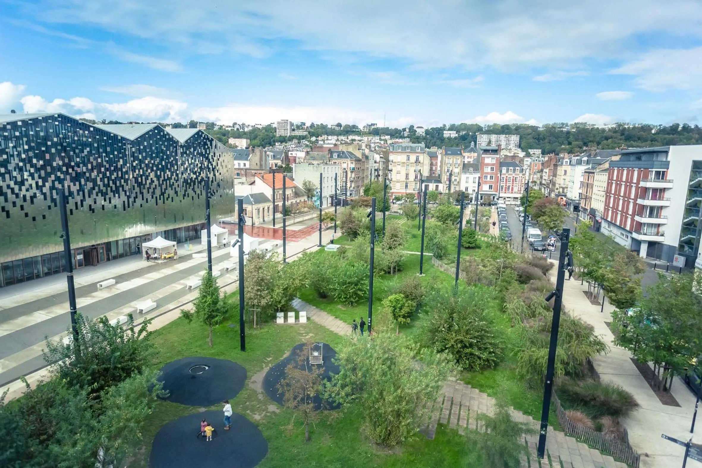 Neighbourhood in JOST Hôtel Le Havre Centre Gare