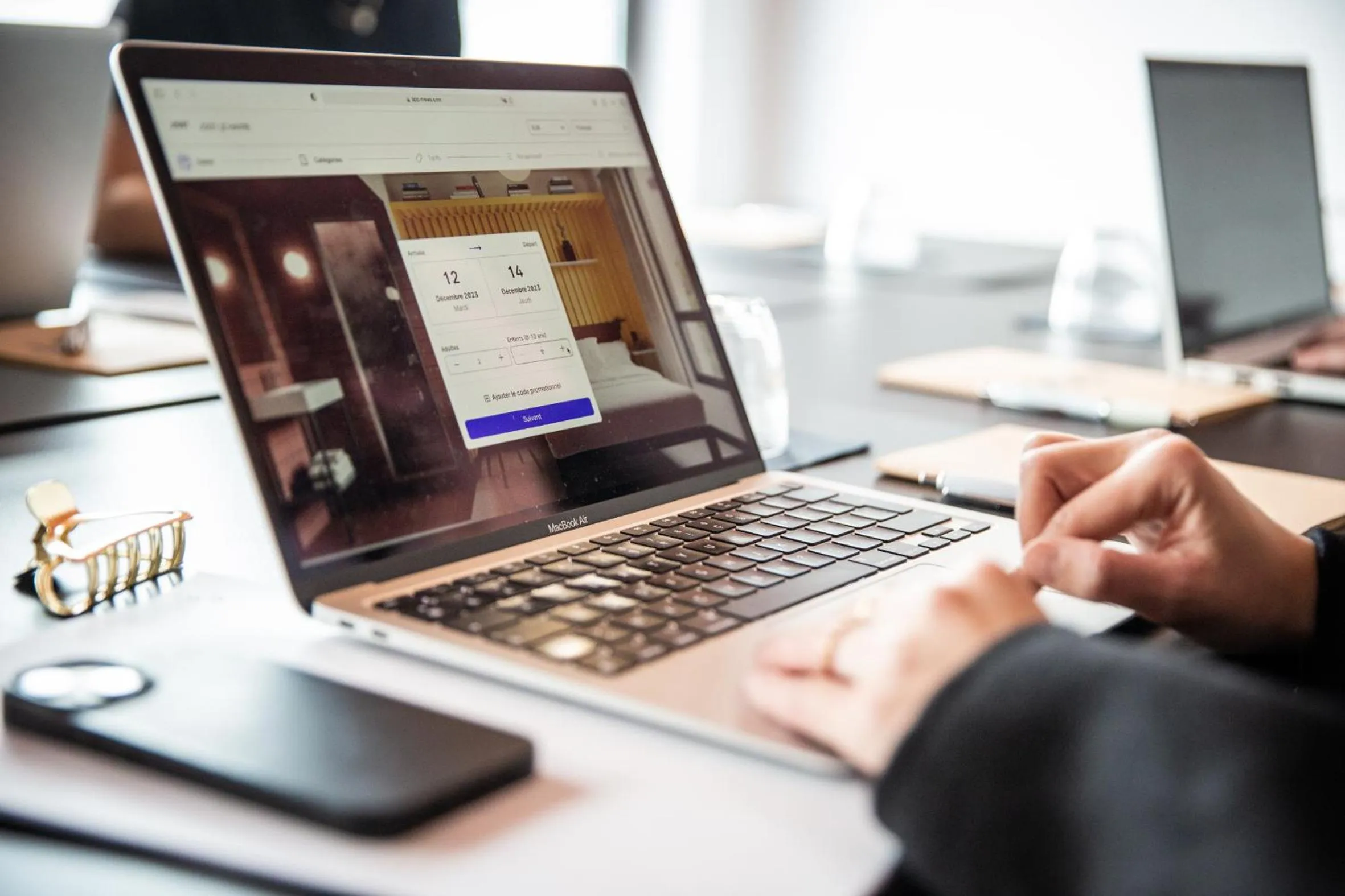 group of guests in JOST Hôtel Le Havre Centre Gare