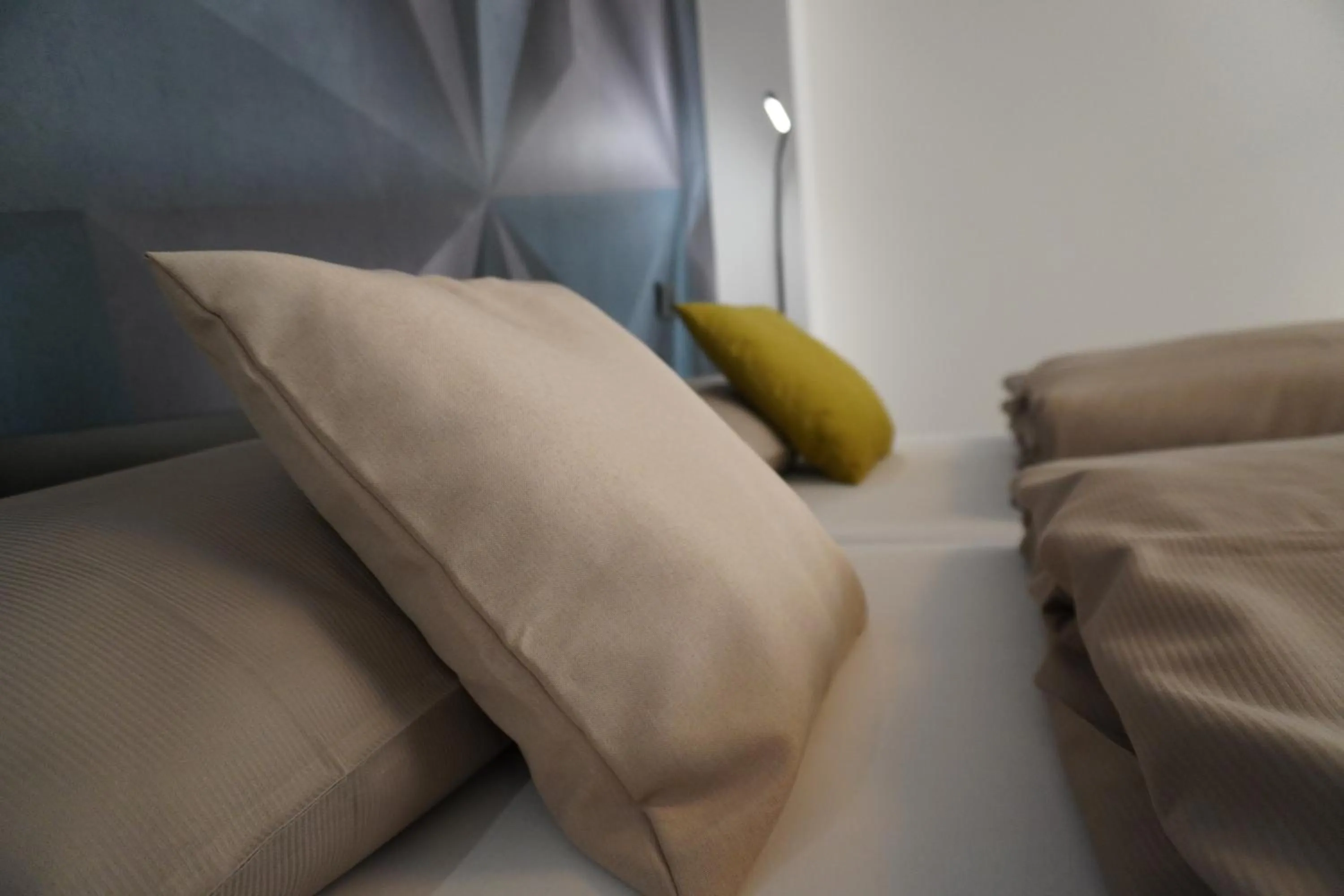 Bed in Fair n Square Hotel 24 Stunden Self-Check In