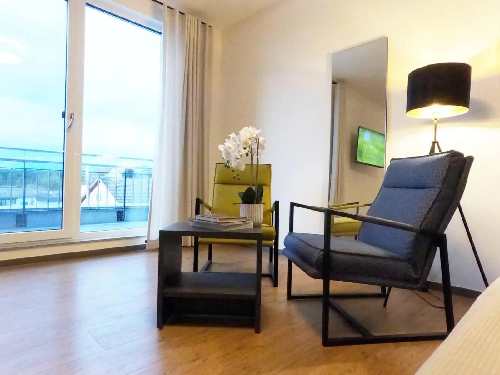 Living room in Fair n Square Hotel 24 Stunden Self-Check In