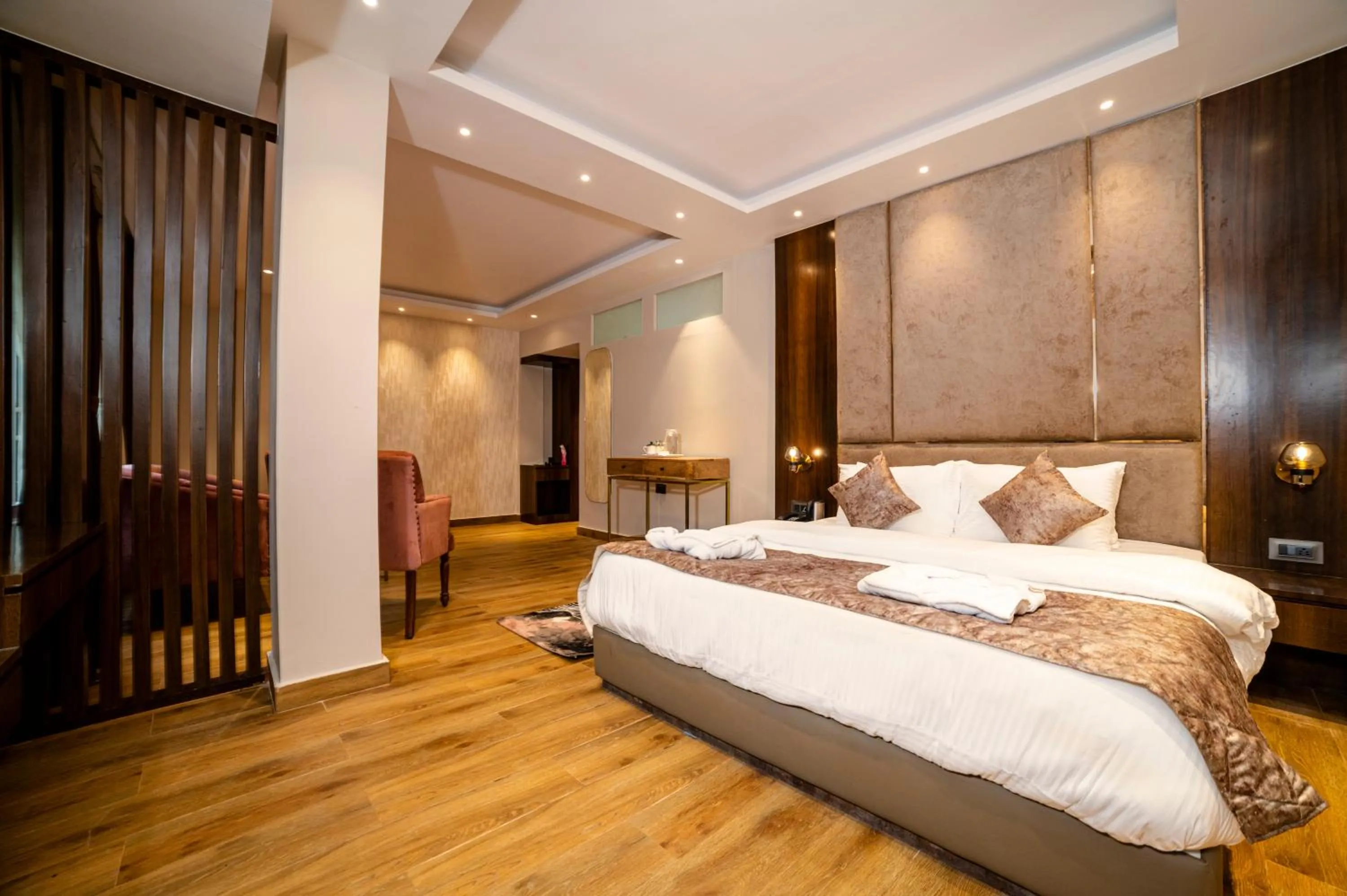 Bedroom, Bed in Hotel Alpha Omega