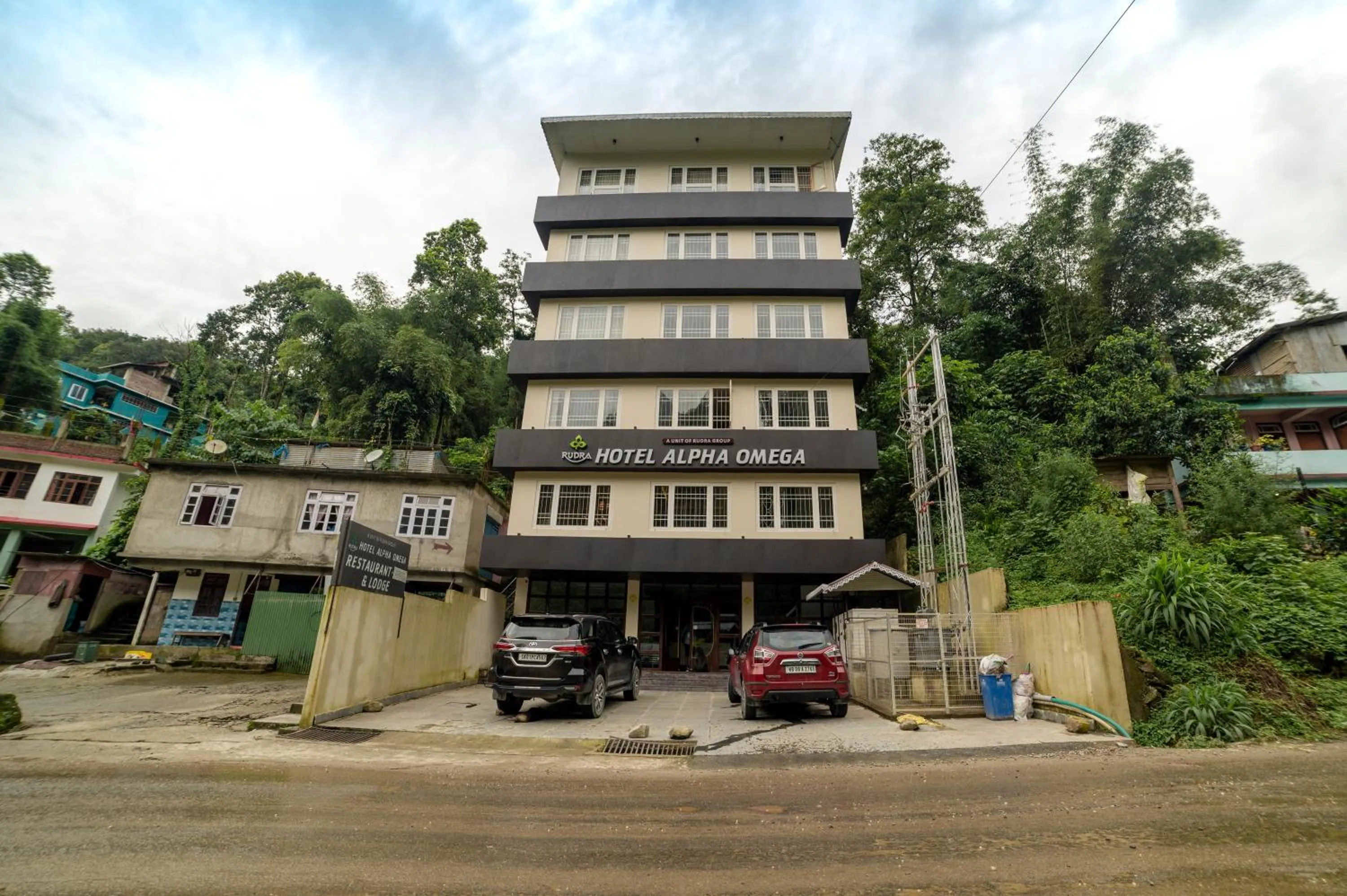 Facade/entrance, Property Building in Hotel Alpha Omega
