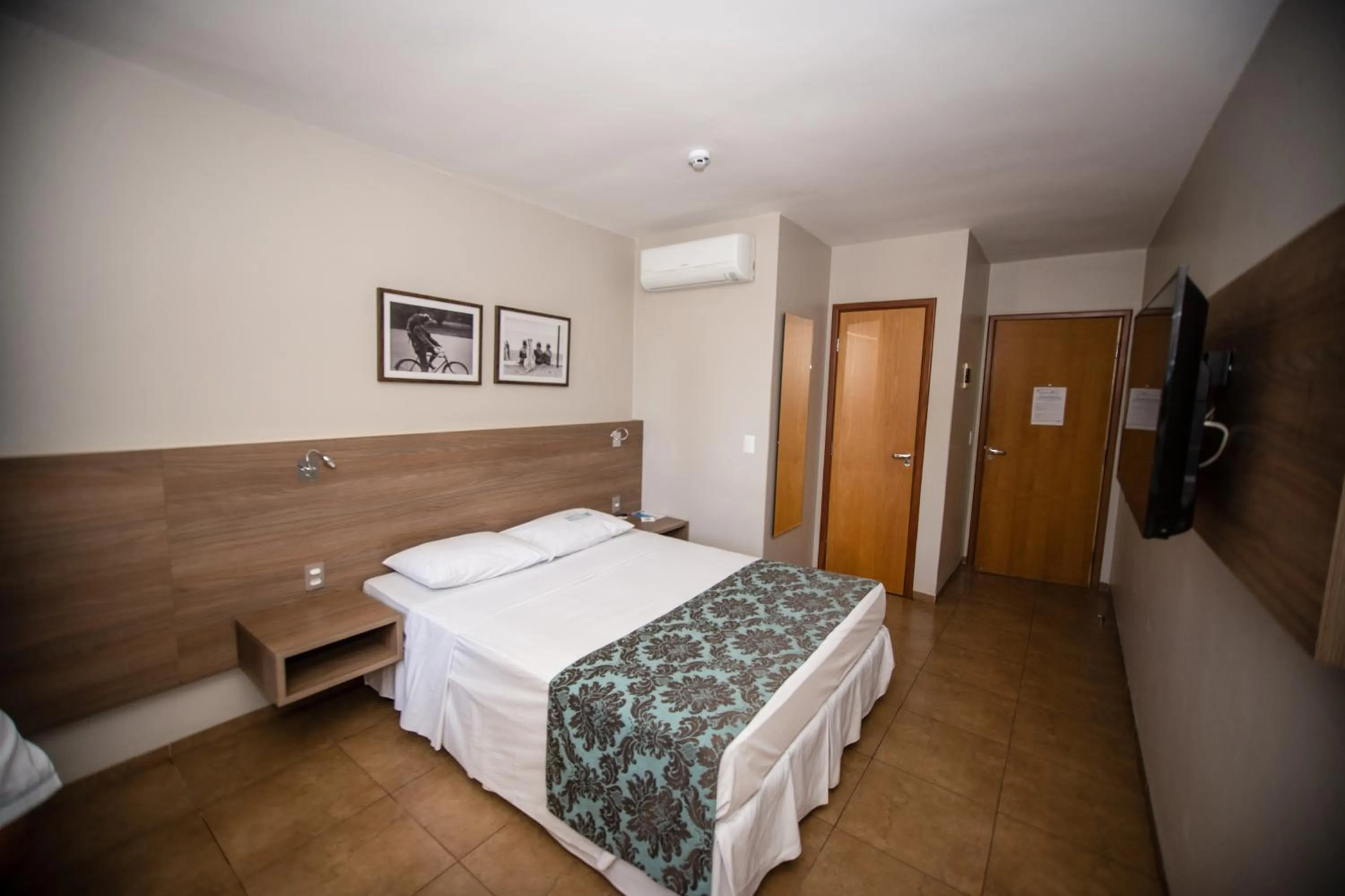 Bed in Orion Inn Hotel