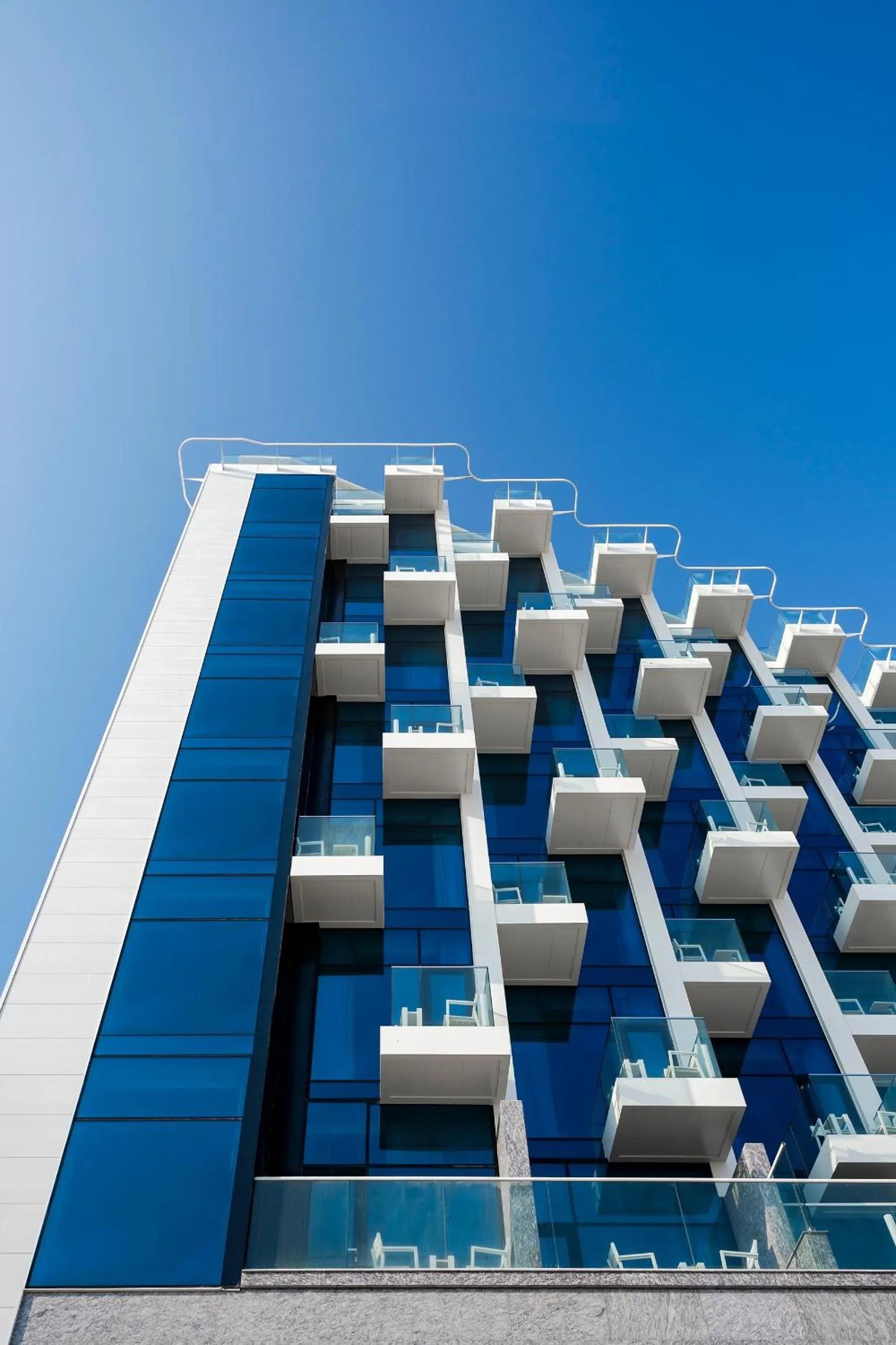 Property building in Sea Point Hotel Dubai Islands Formerly Park Regis by Prince