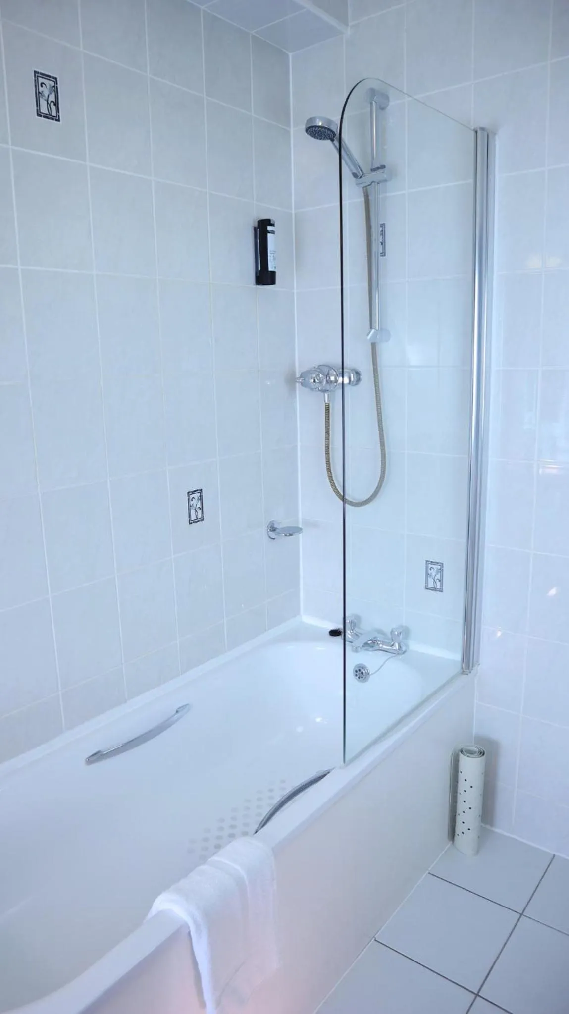 Bathroom in Centennial Hotel