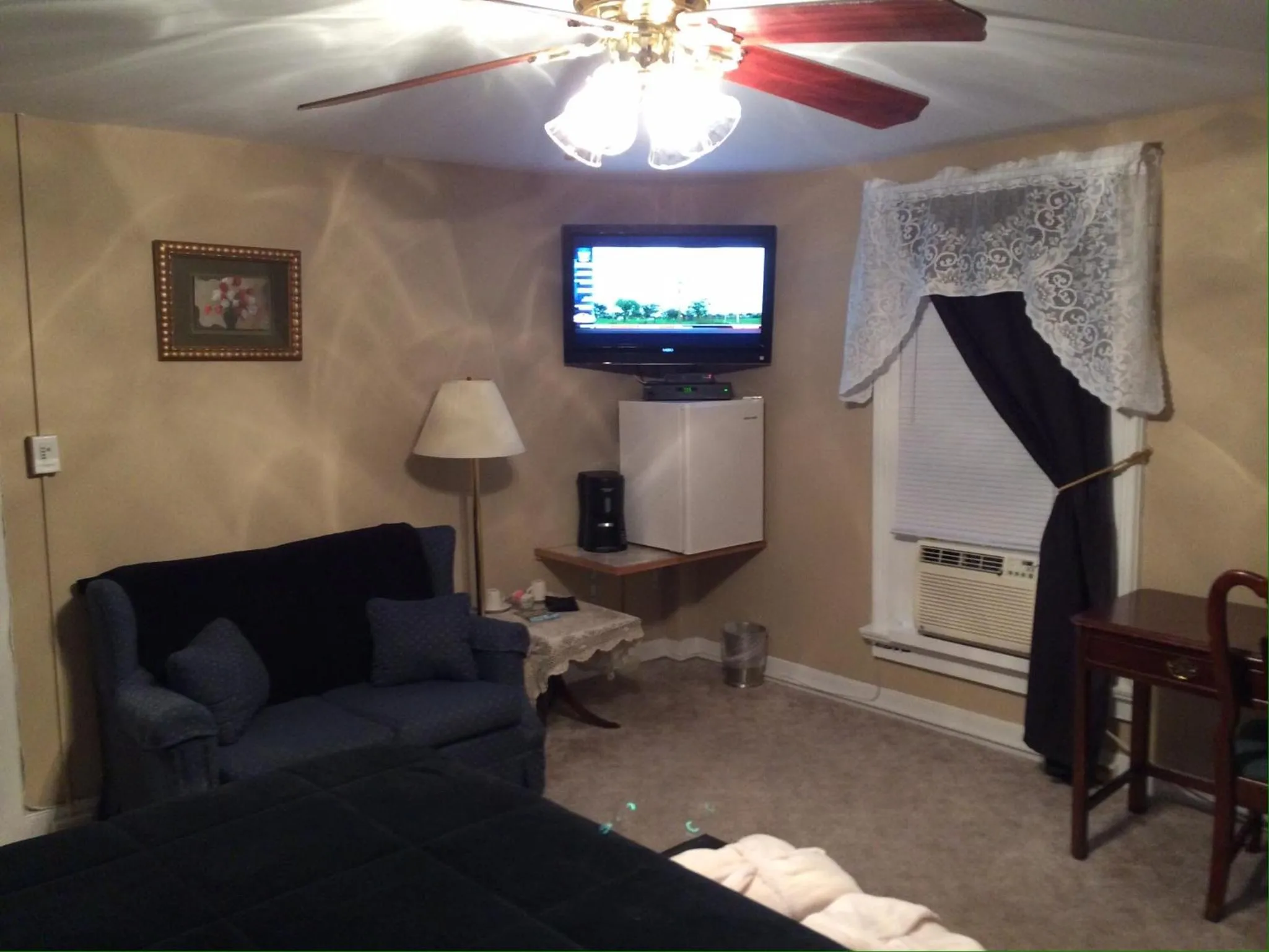 Decorative detail in The Tunnicliff Inn