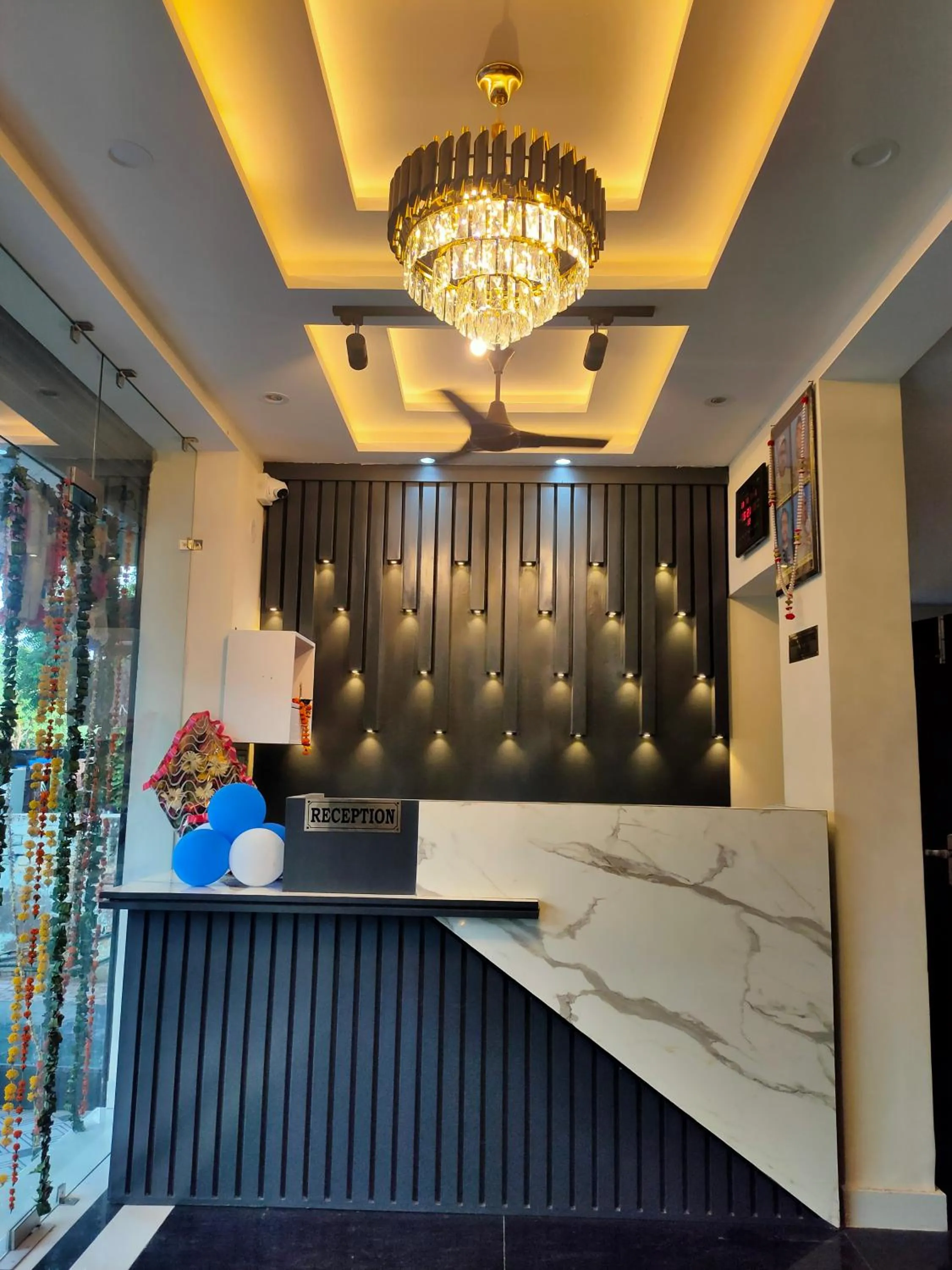 Lobby or reception in Hotel Goyal Palace