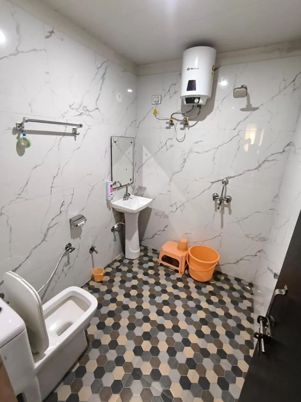 Bathroom in Hotel Goyal Palace