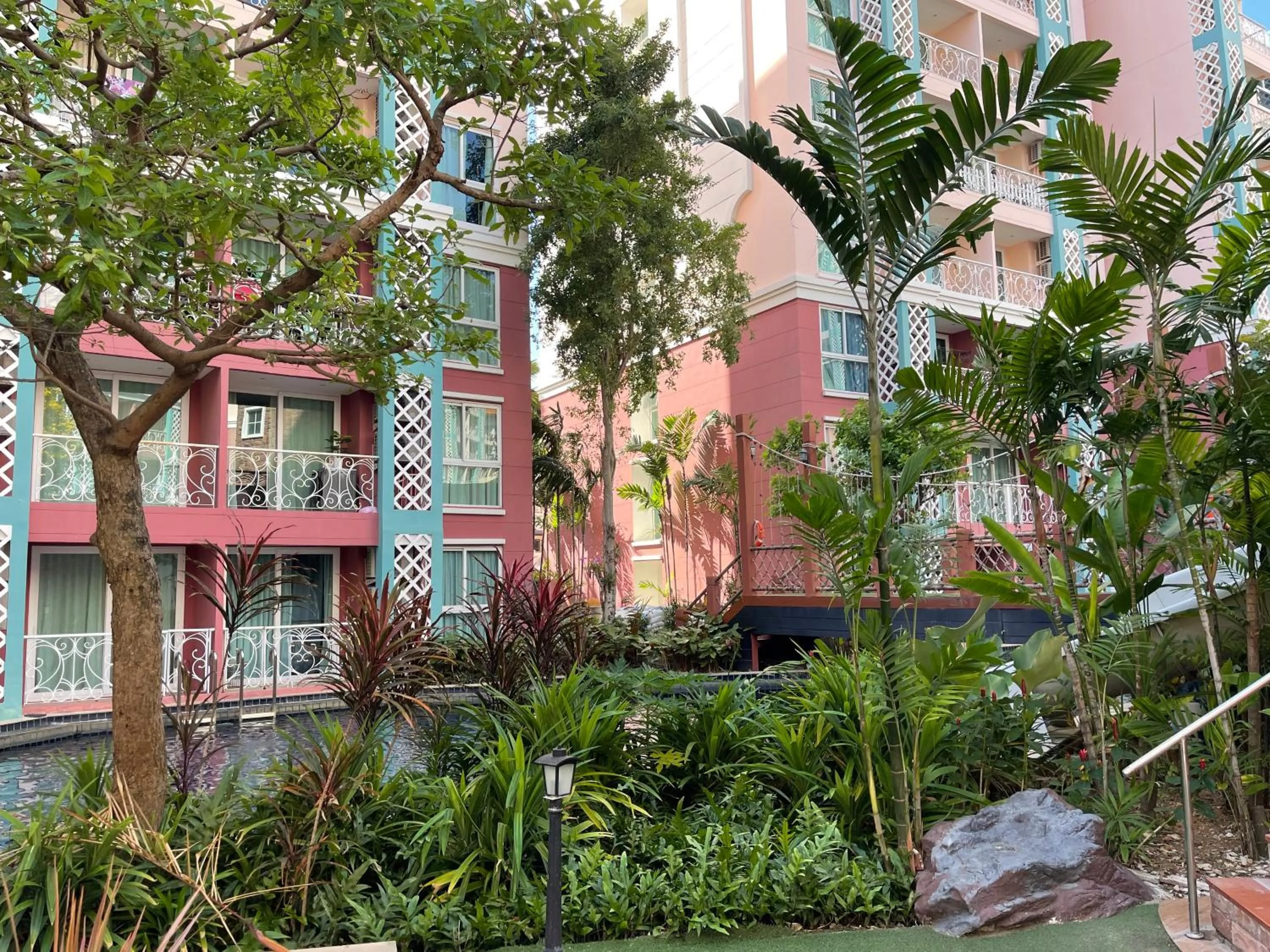 Property building in Grande Caribbean Condo Resort