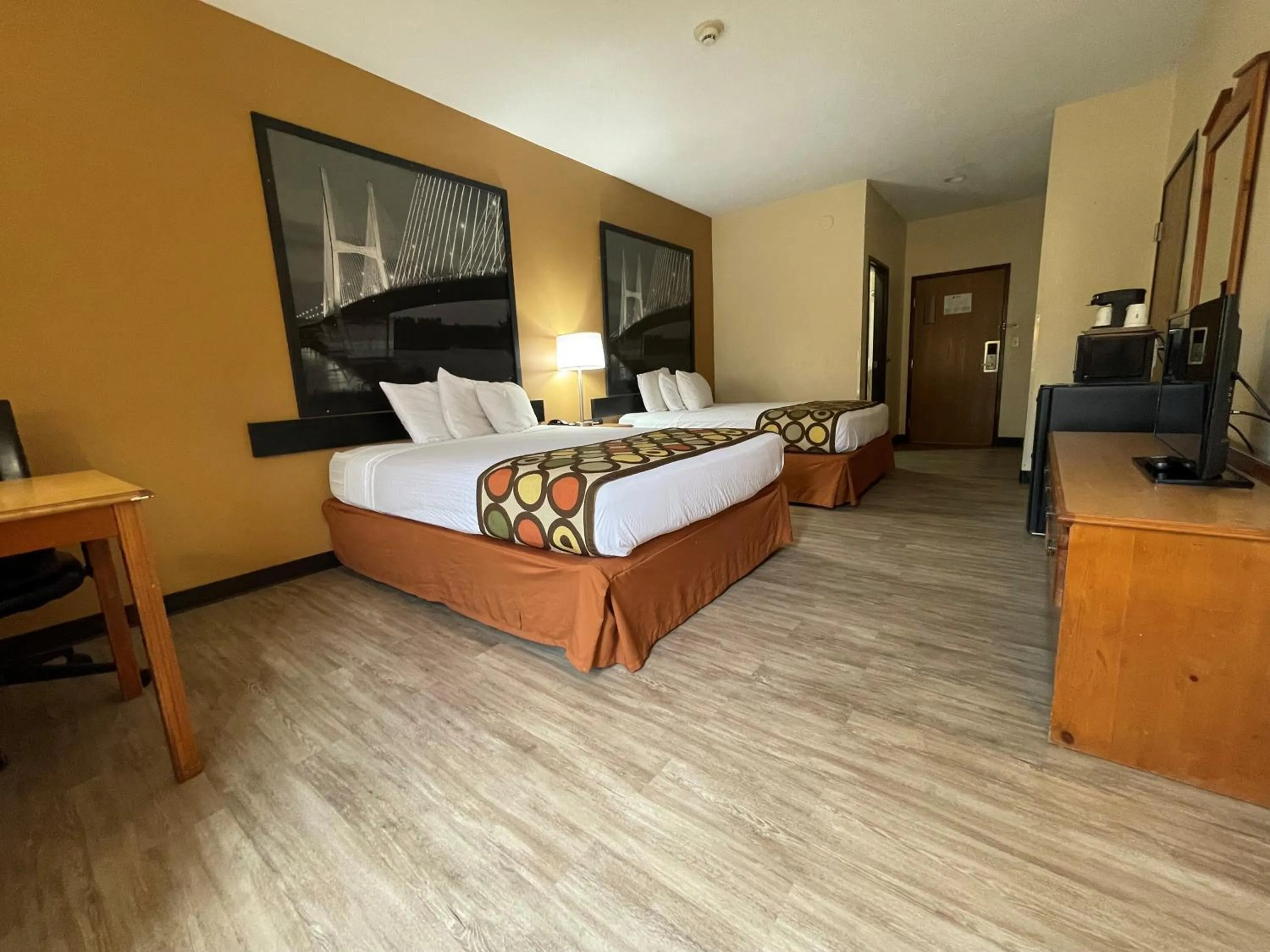 Bed in Super 8 by Wyndham Pevely