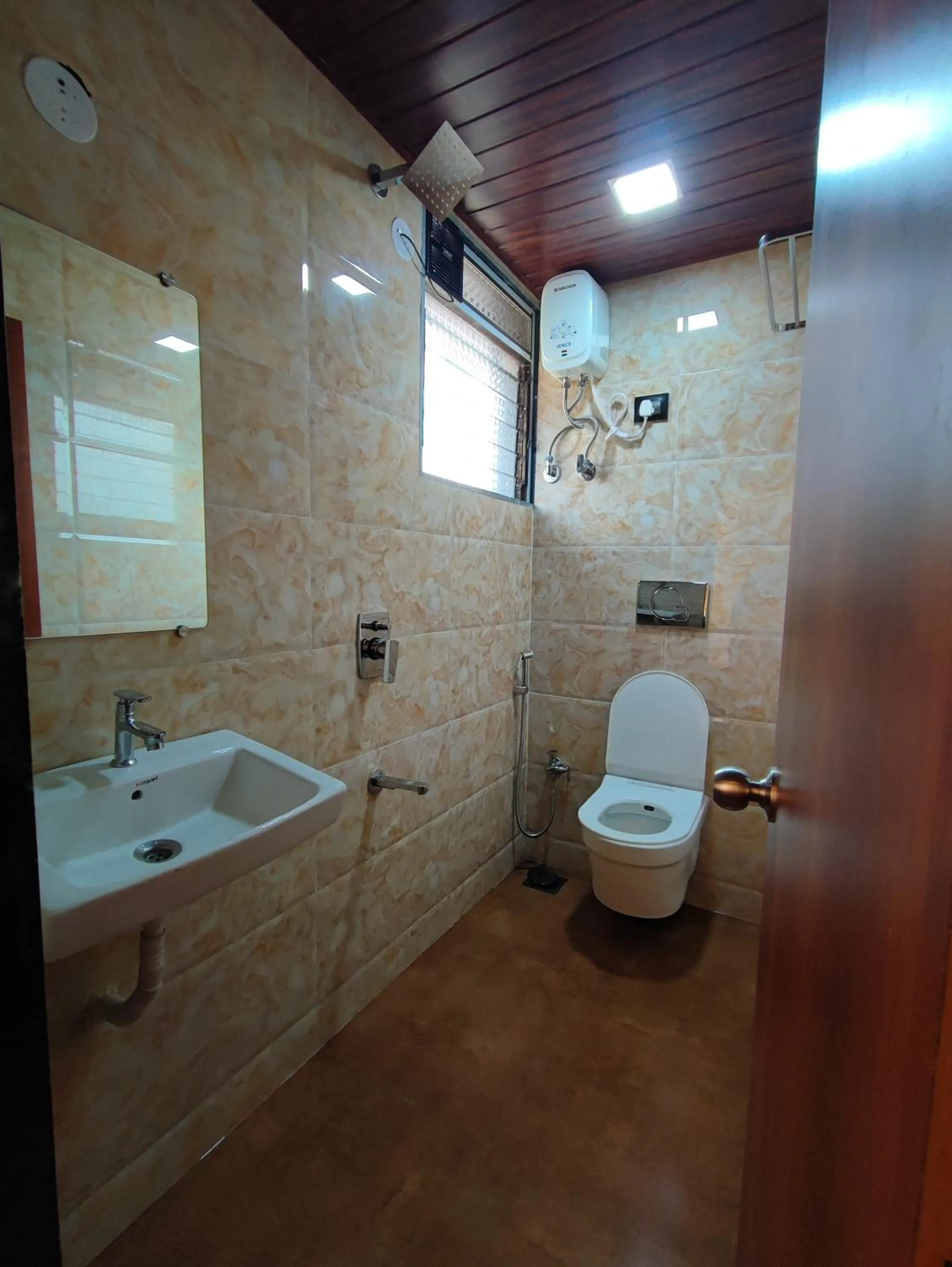 Bathroom in Hotel Starlit