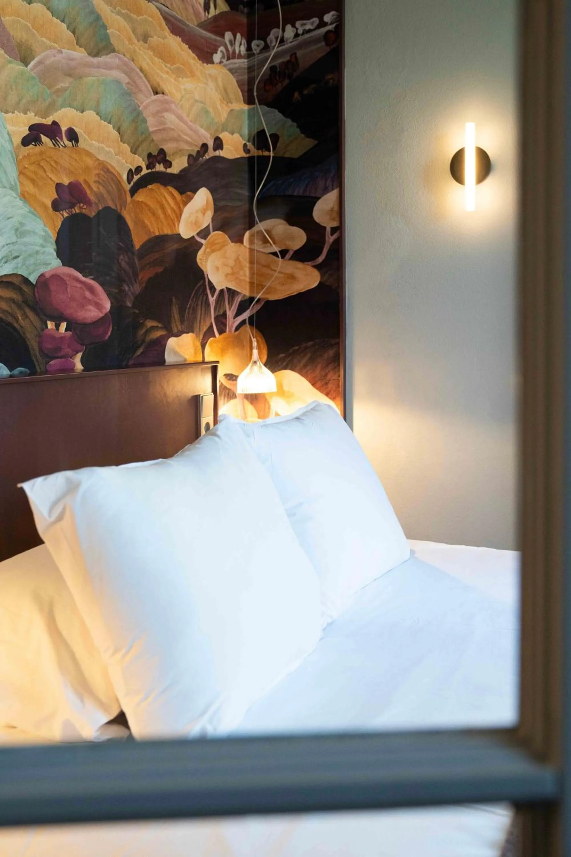 Bed in Boutique hotel Villa Trompenberg