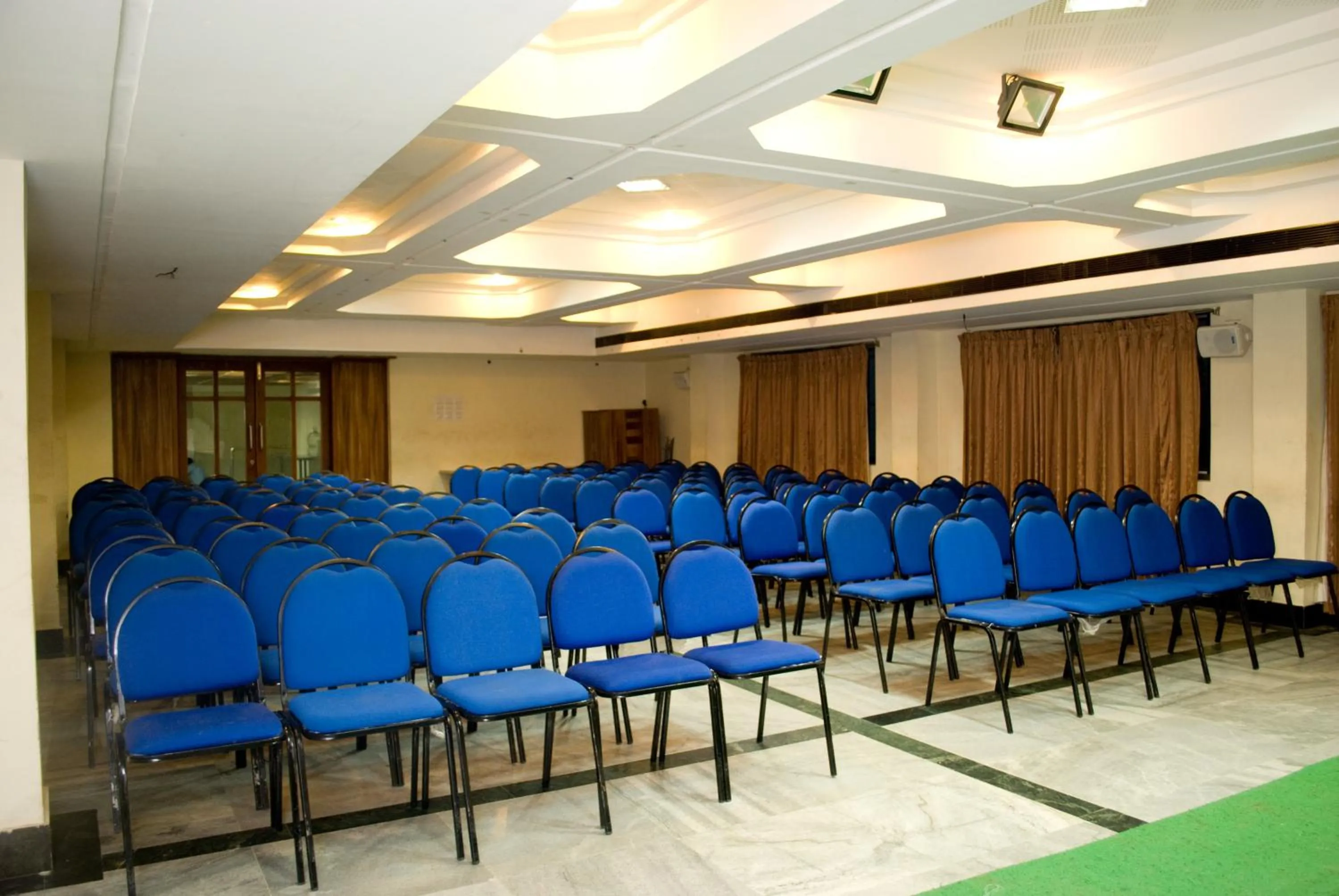Banquet/Function facilities in Hotel Rajadhane Madurai