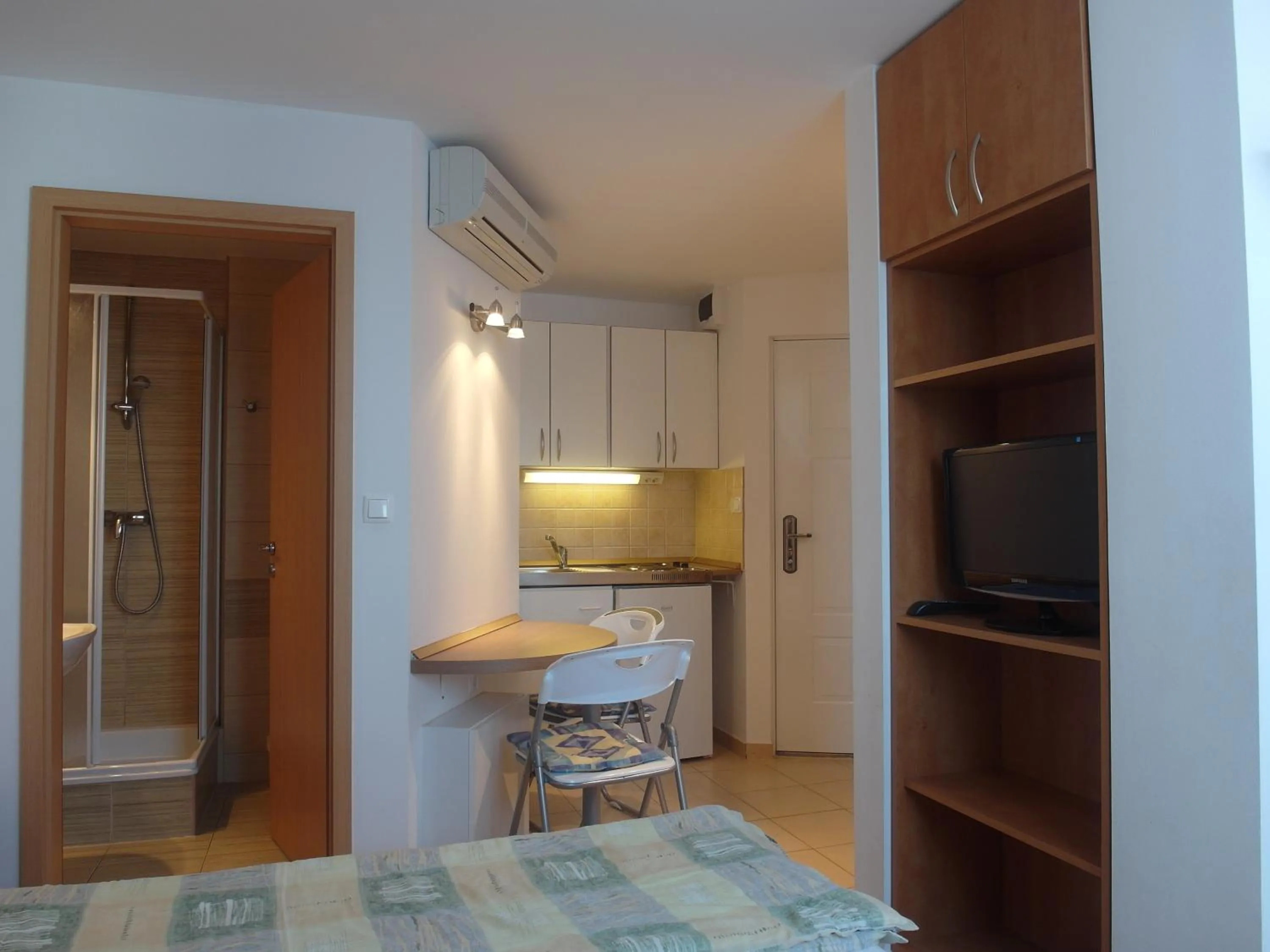 Bed in Tip-Top Apartmenthouse