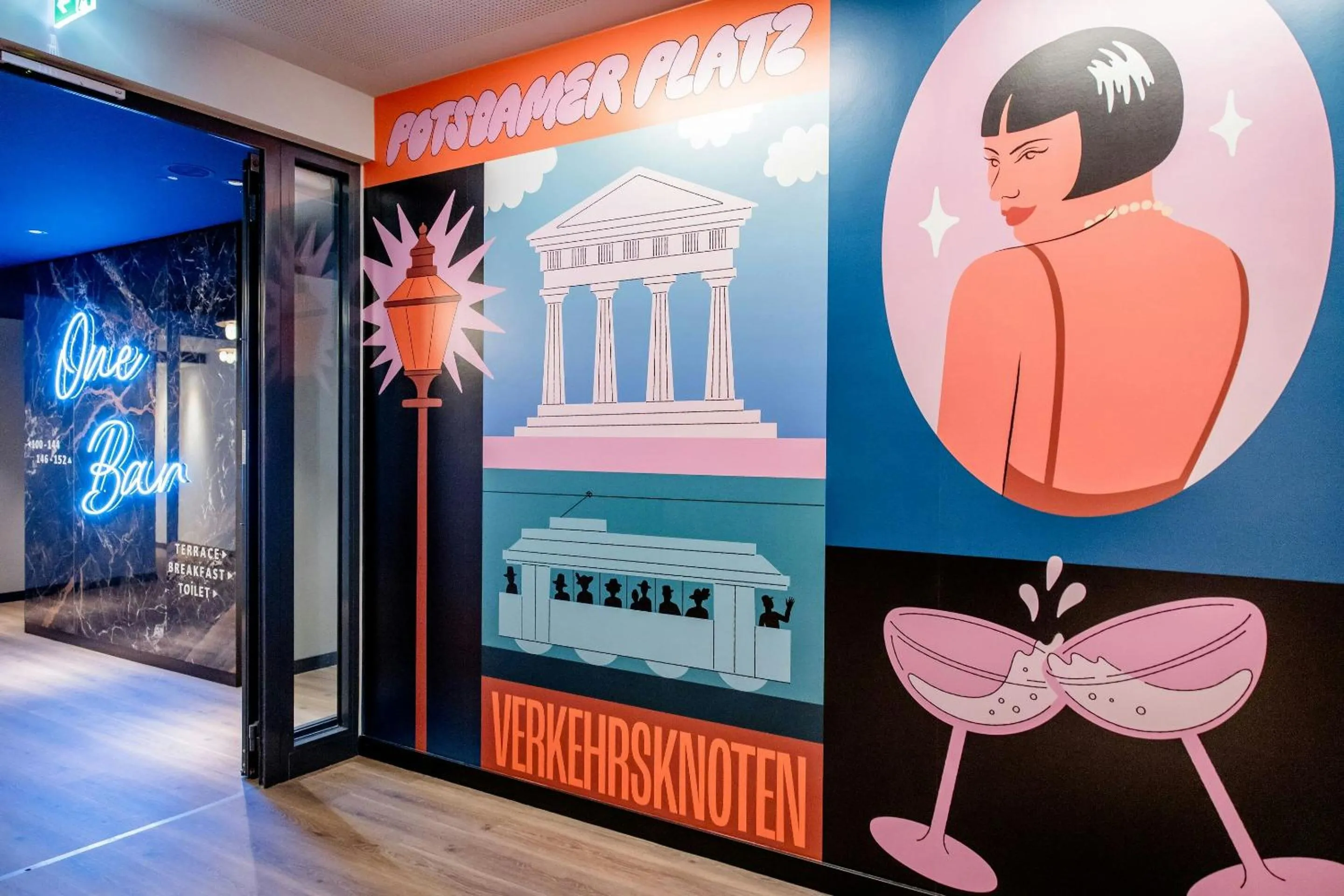 Lounge or bar in Motel One Berlin-Potsdamer Platz