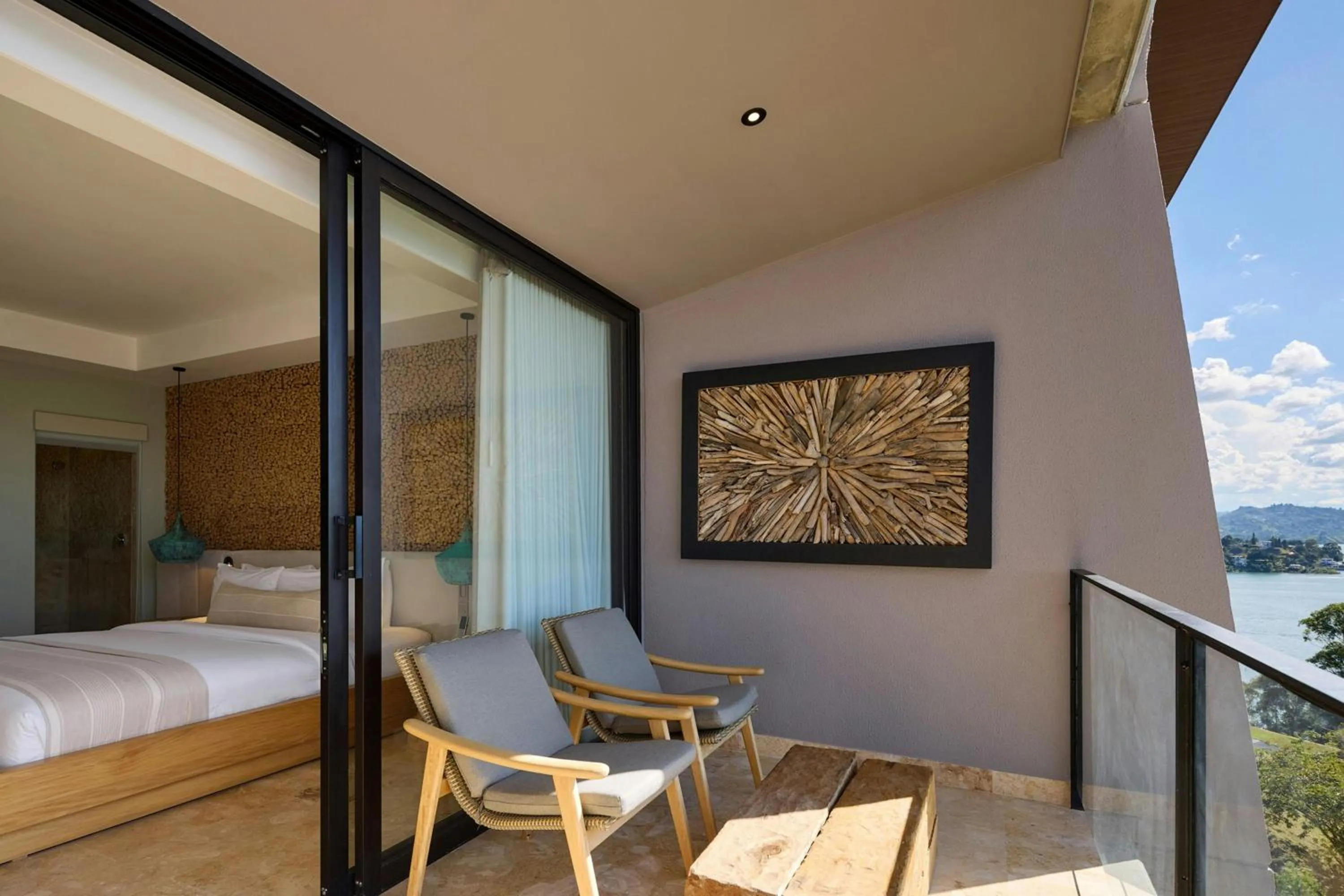 Photo of the whole room, Bed in The Brown, Guatape, Autograph Collection