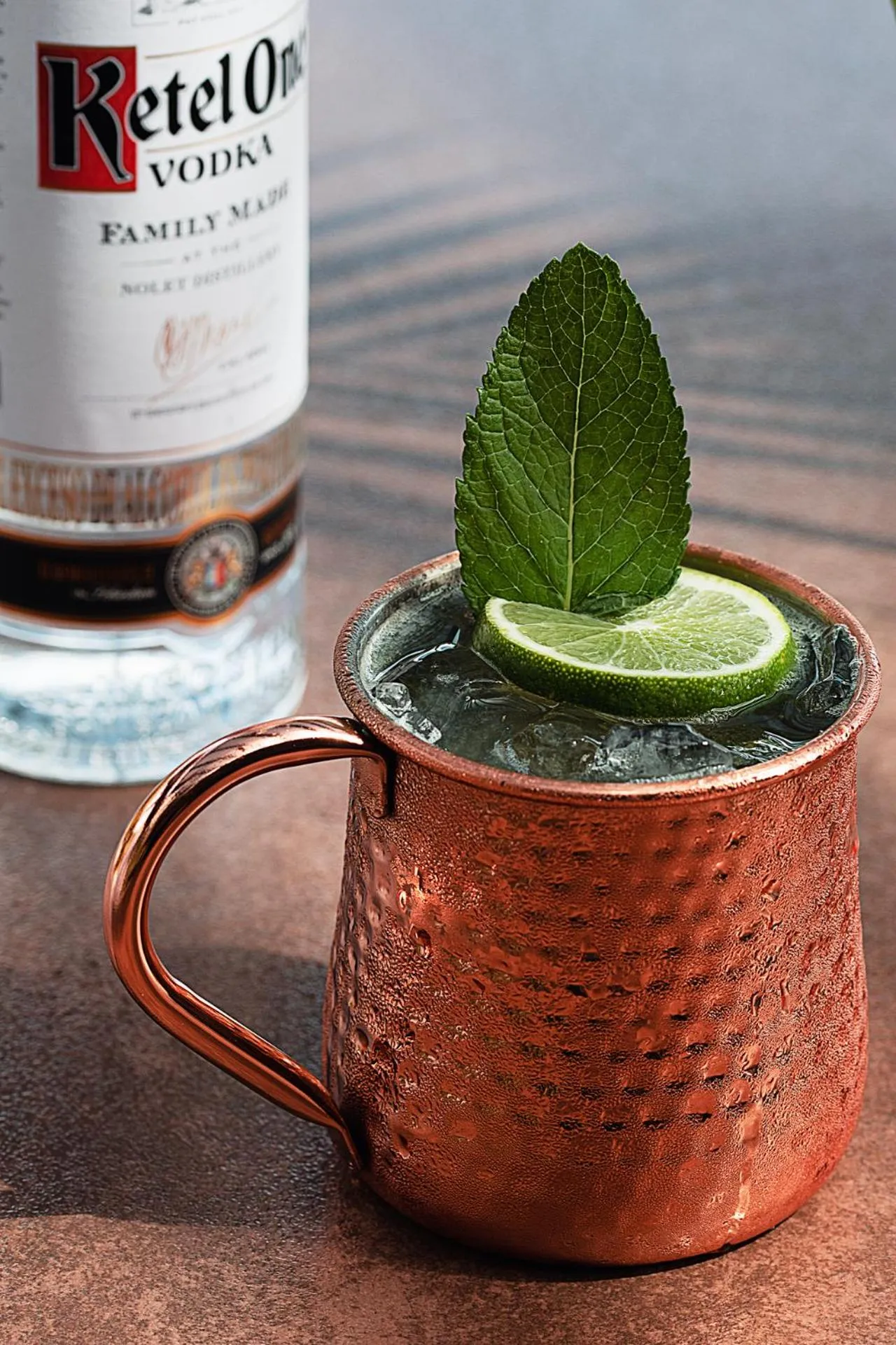 Food and drinks in Luxé by The Charlee