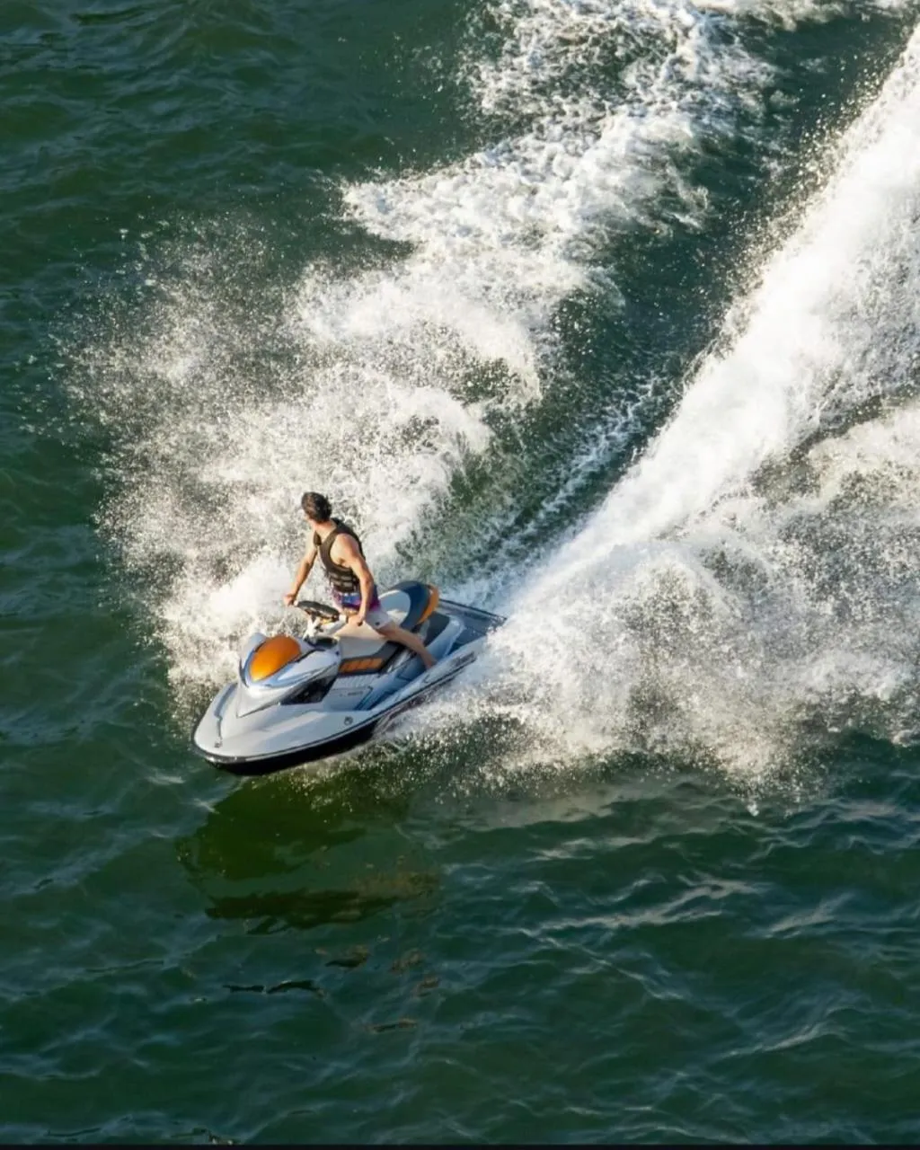 Activities in Luxé by The Charlee