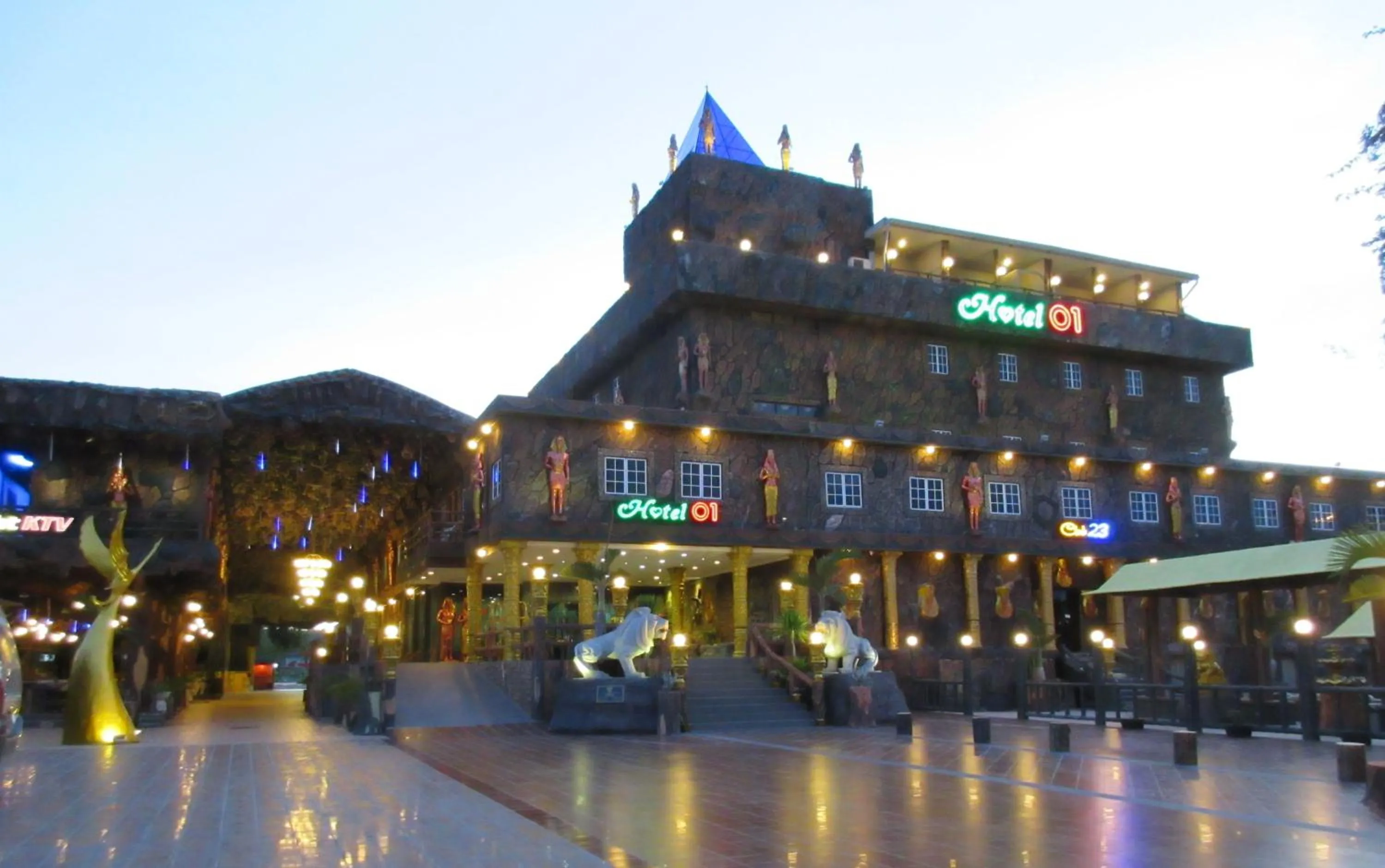 Property building in Hotel 01 Batam