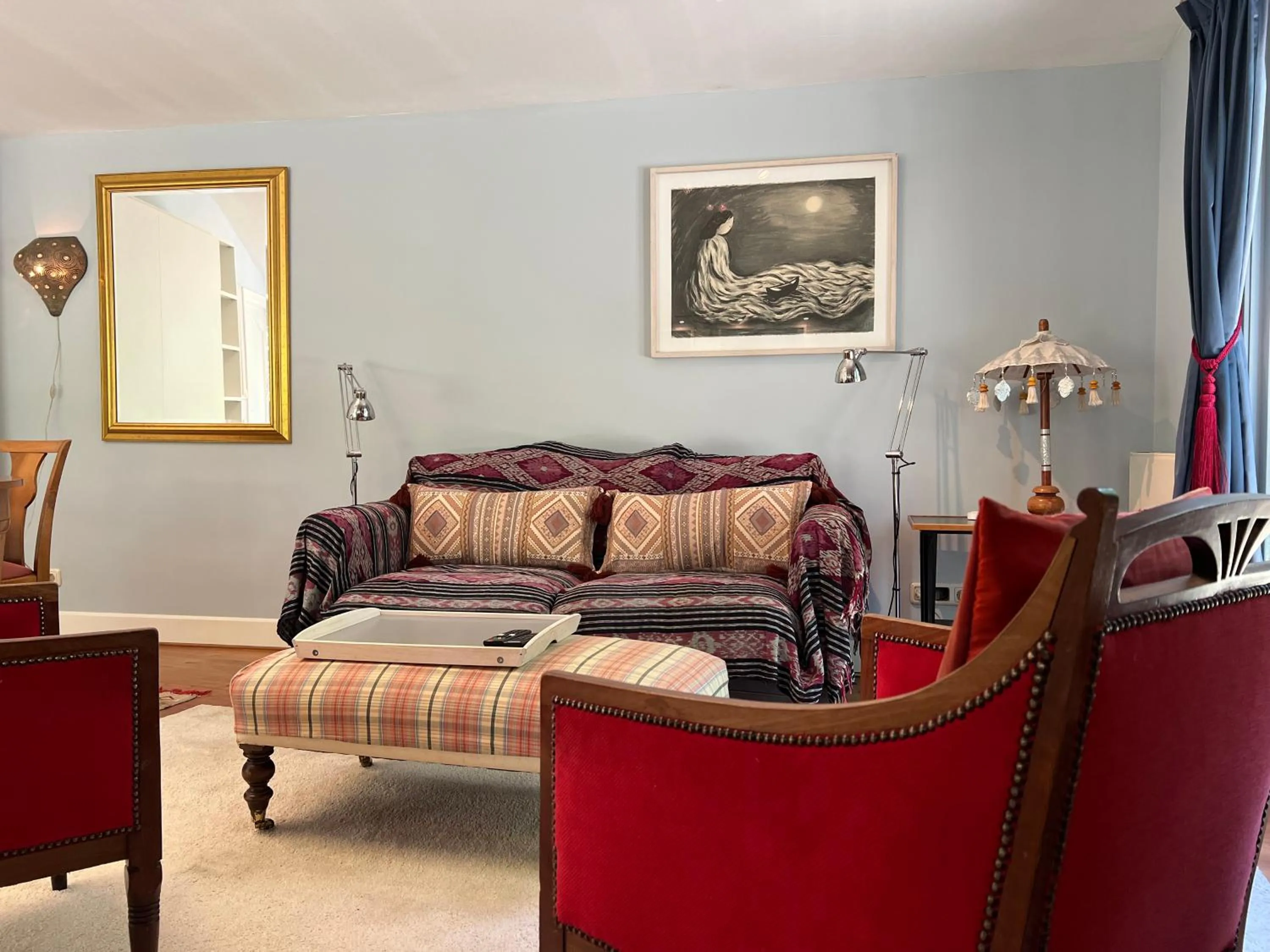 Living room, Bed in Villa de Nachtegaal