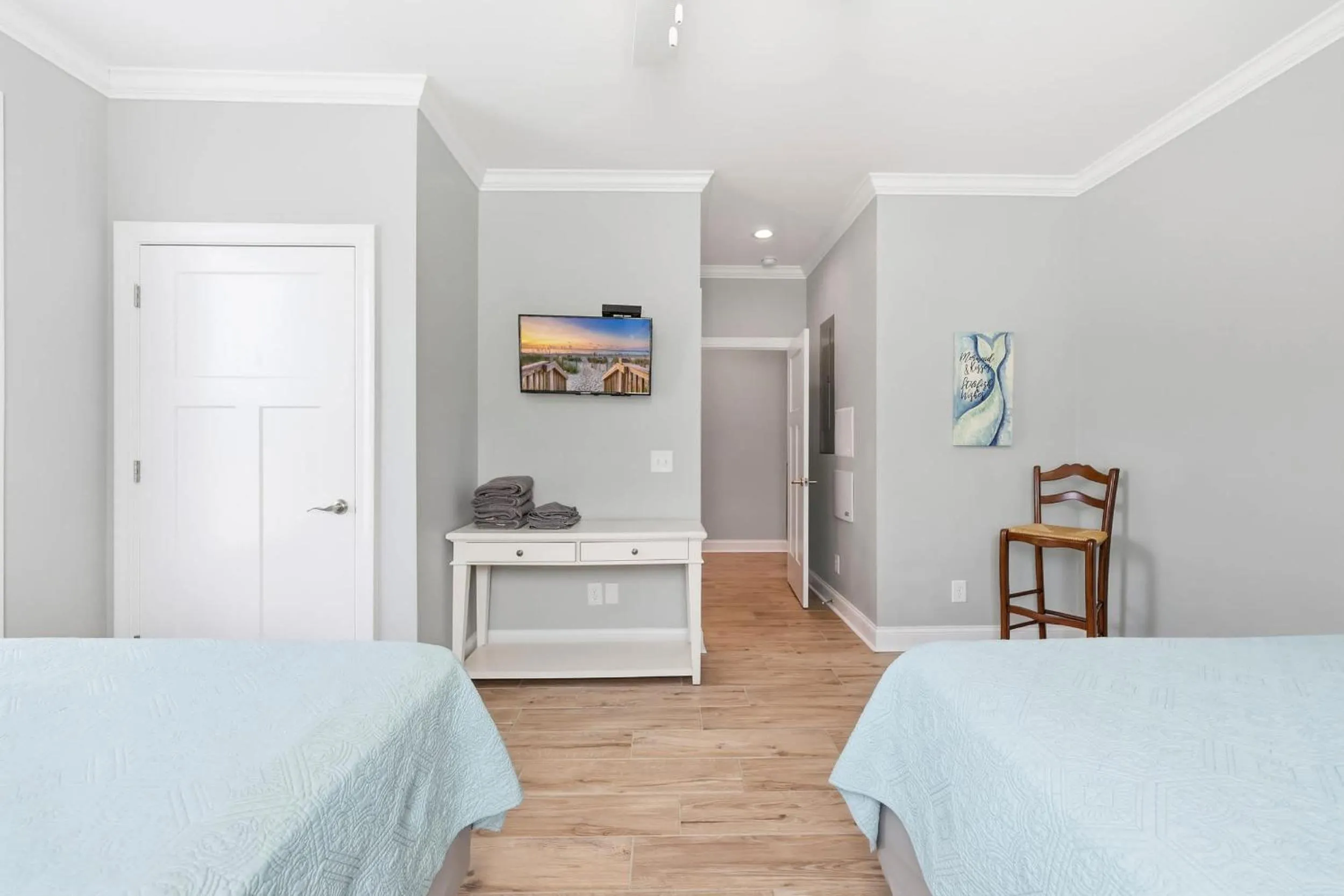 Bed in Anchor Down Luxury Ocean View Beach House w Pool