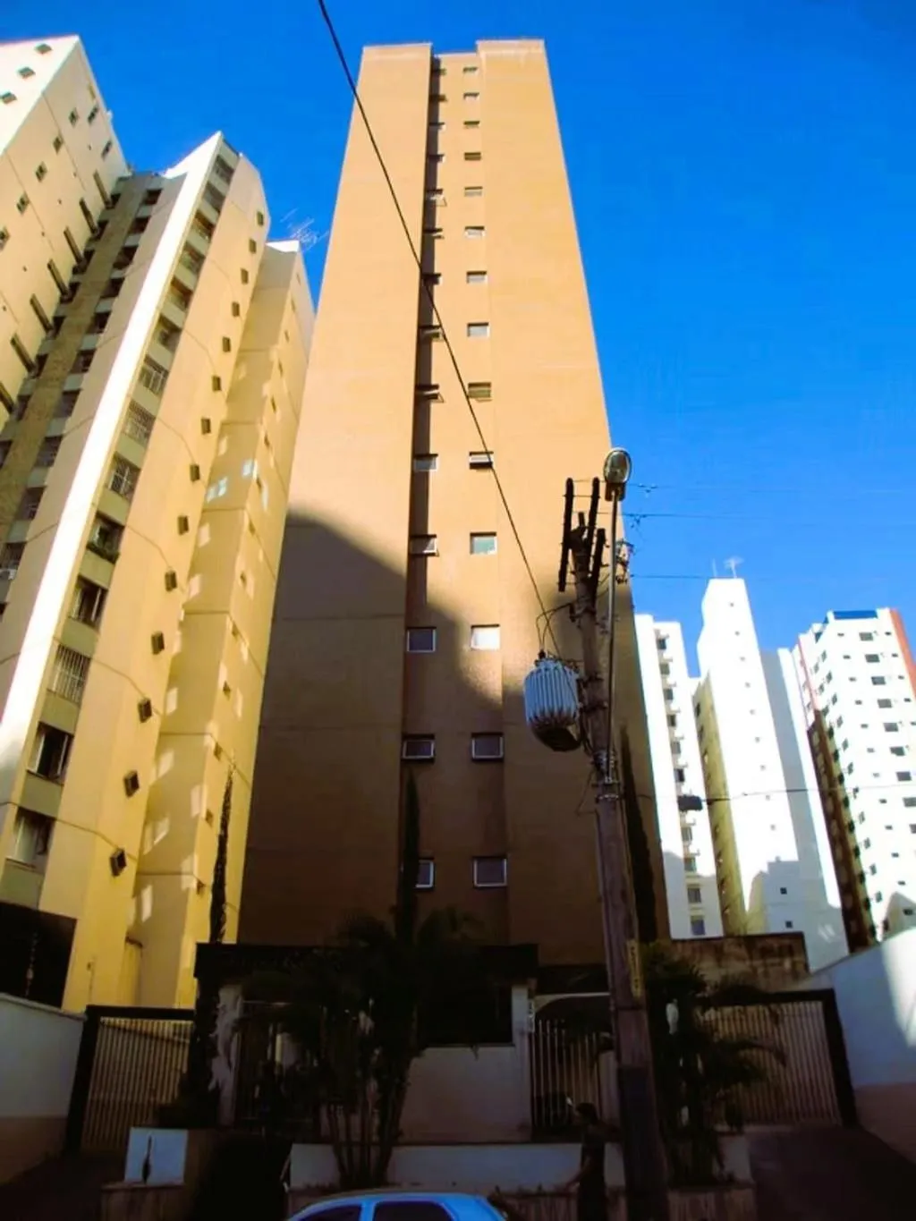 Property building in Ed Casablanca proximo a Av T63 shopping e parque