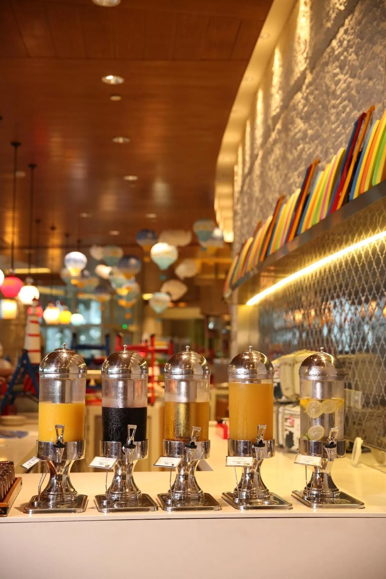 Restaurant/places to eat in Shangri-La Qinhuangdao