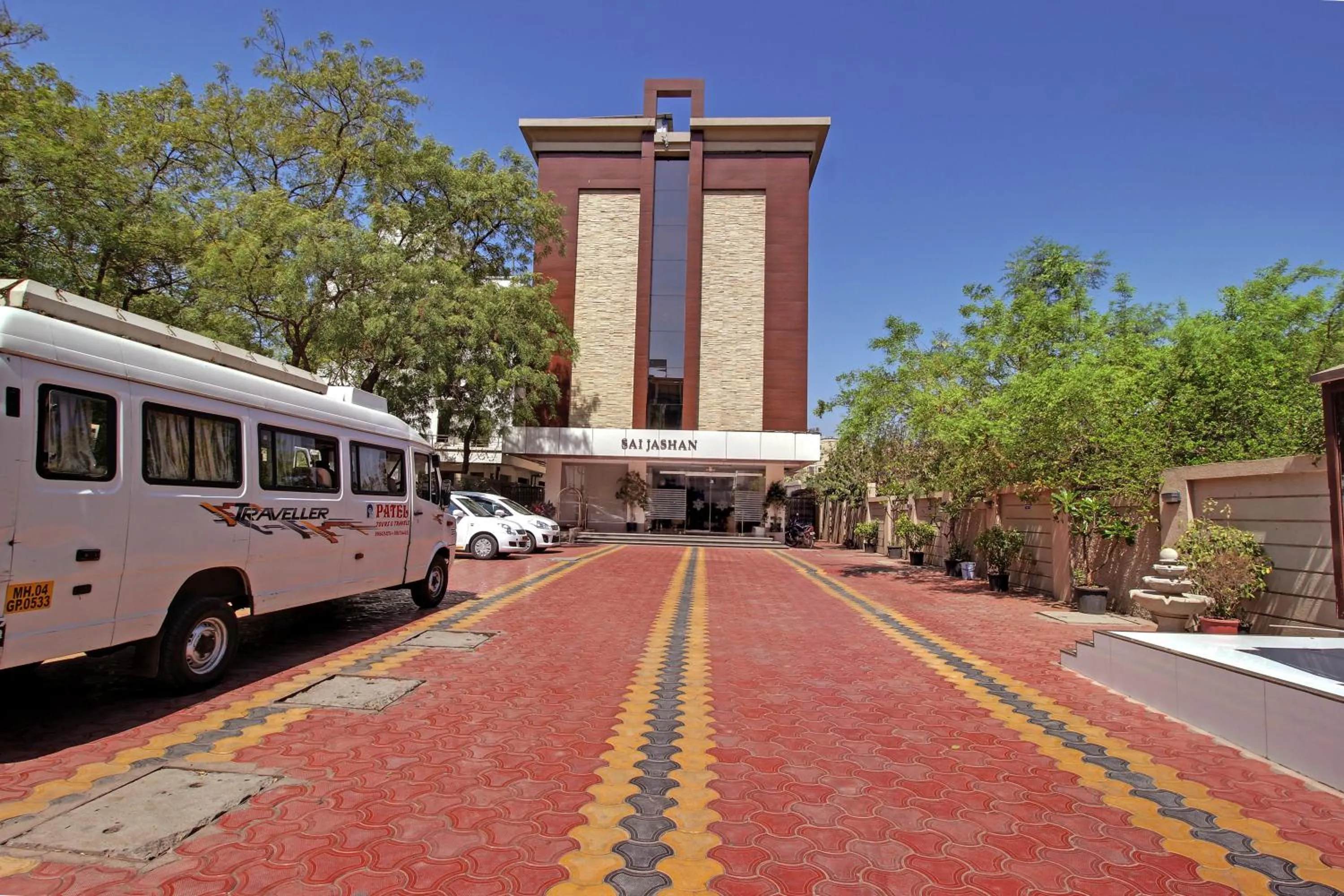 Hotel Sai Jashan Shirdi - Where blessings & comfort meet