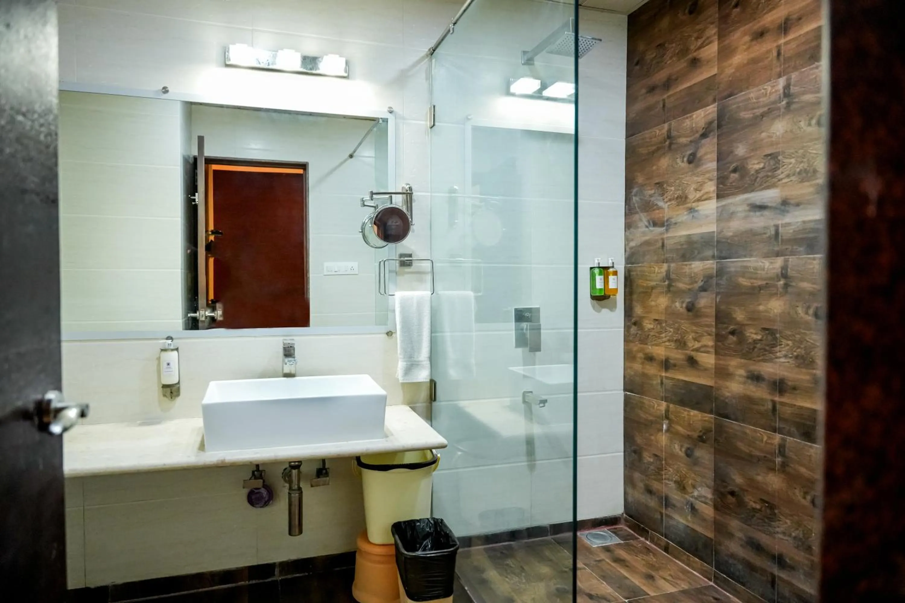 Bathroom in Hotel Sai Jashan Shirdi - Where blessings & comfort meet