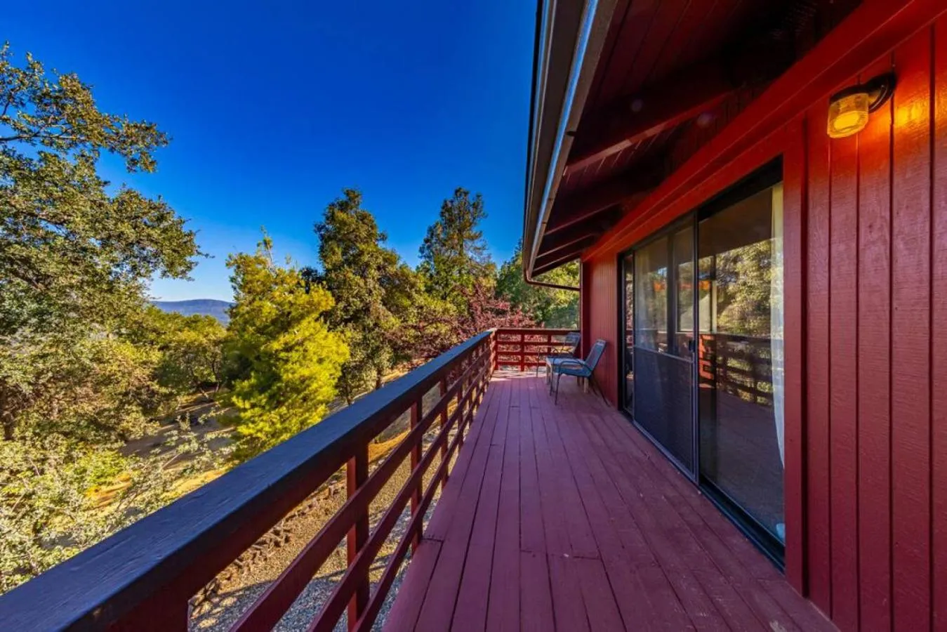 Balcony/Terrace in Yosemite Cowboy Cabin