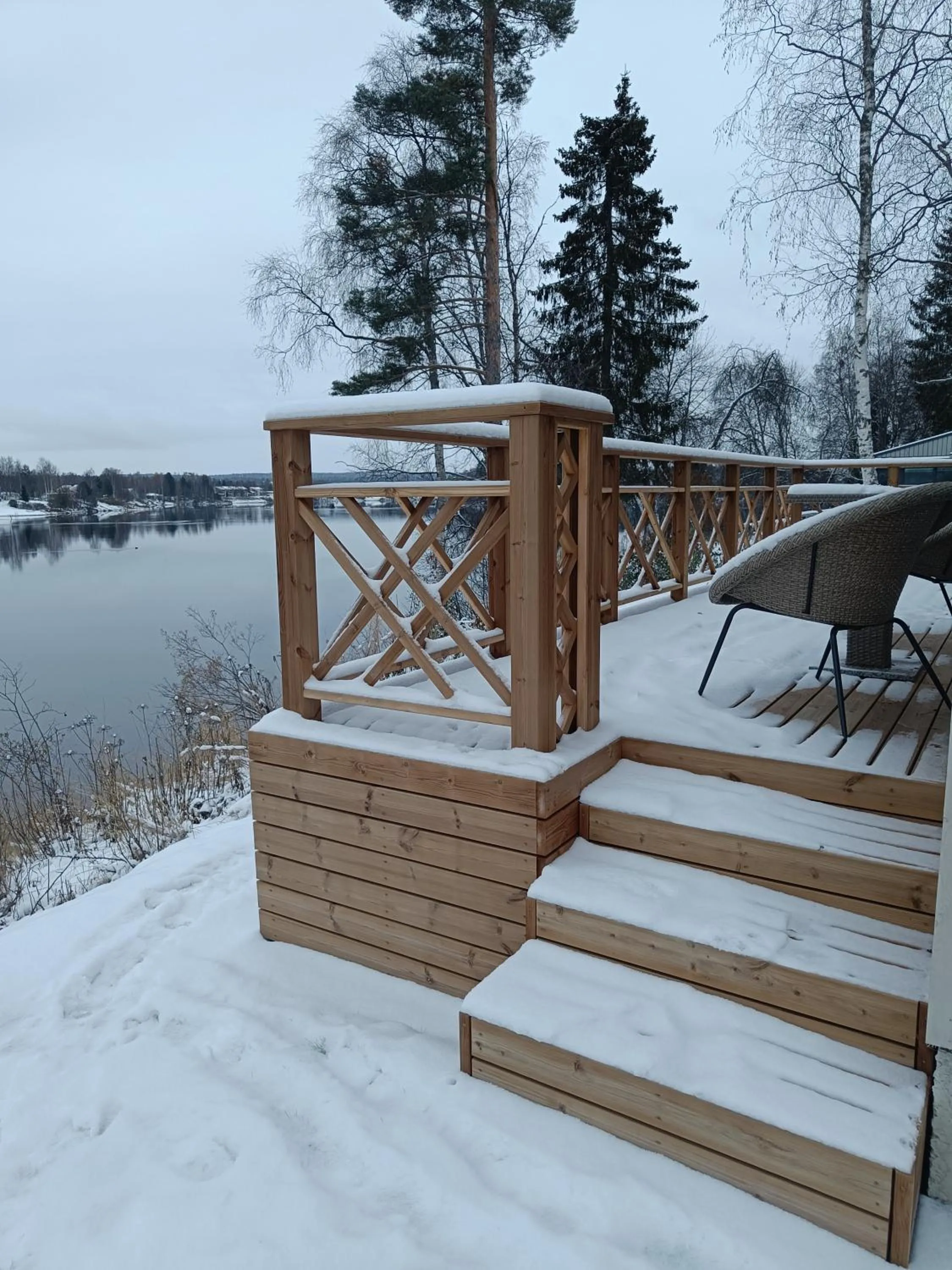 Day in Villa Riverside