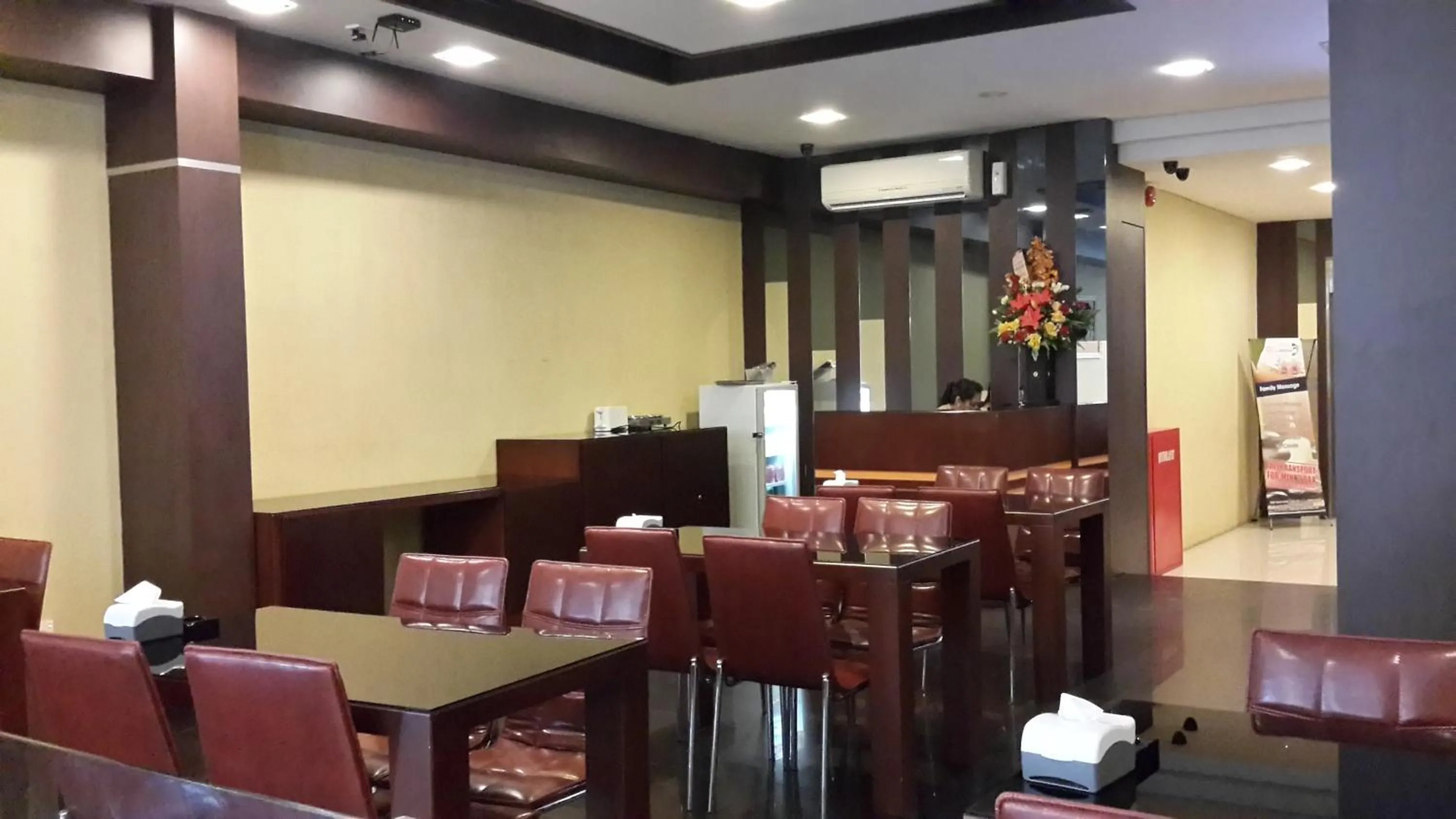 Restaurant/places to eat in Nagoya One Hotel